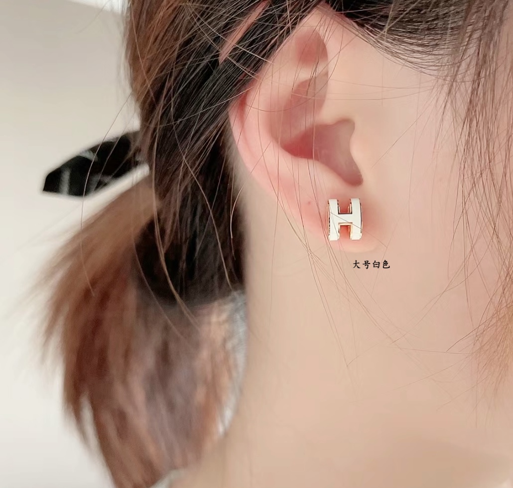 Hermes Jewelry Earring Wholesale Imitation Designer Replicas
 White