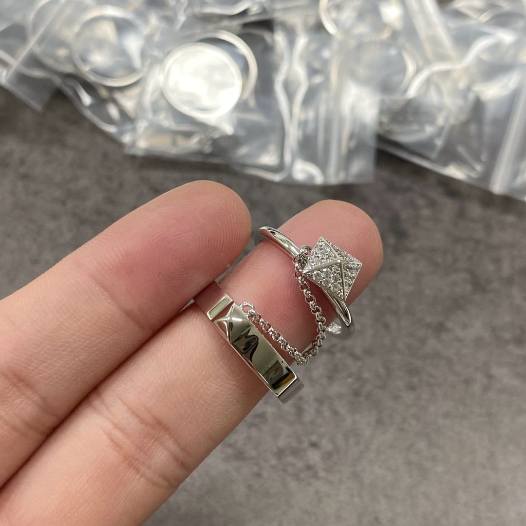 Best Quality Replica
 Hermes Jewelry Ring- Wholesale China