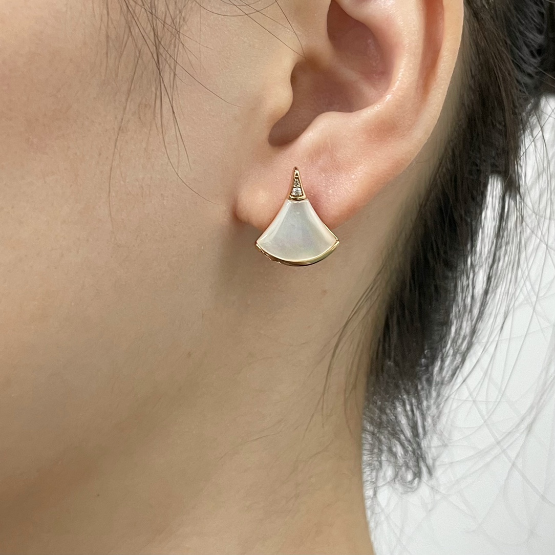Bvlgari Jewelry Earring White