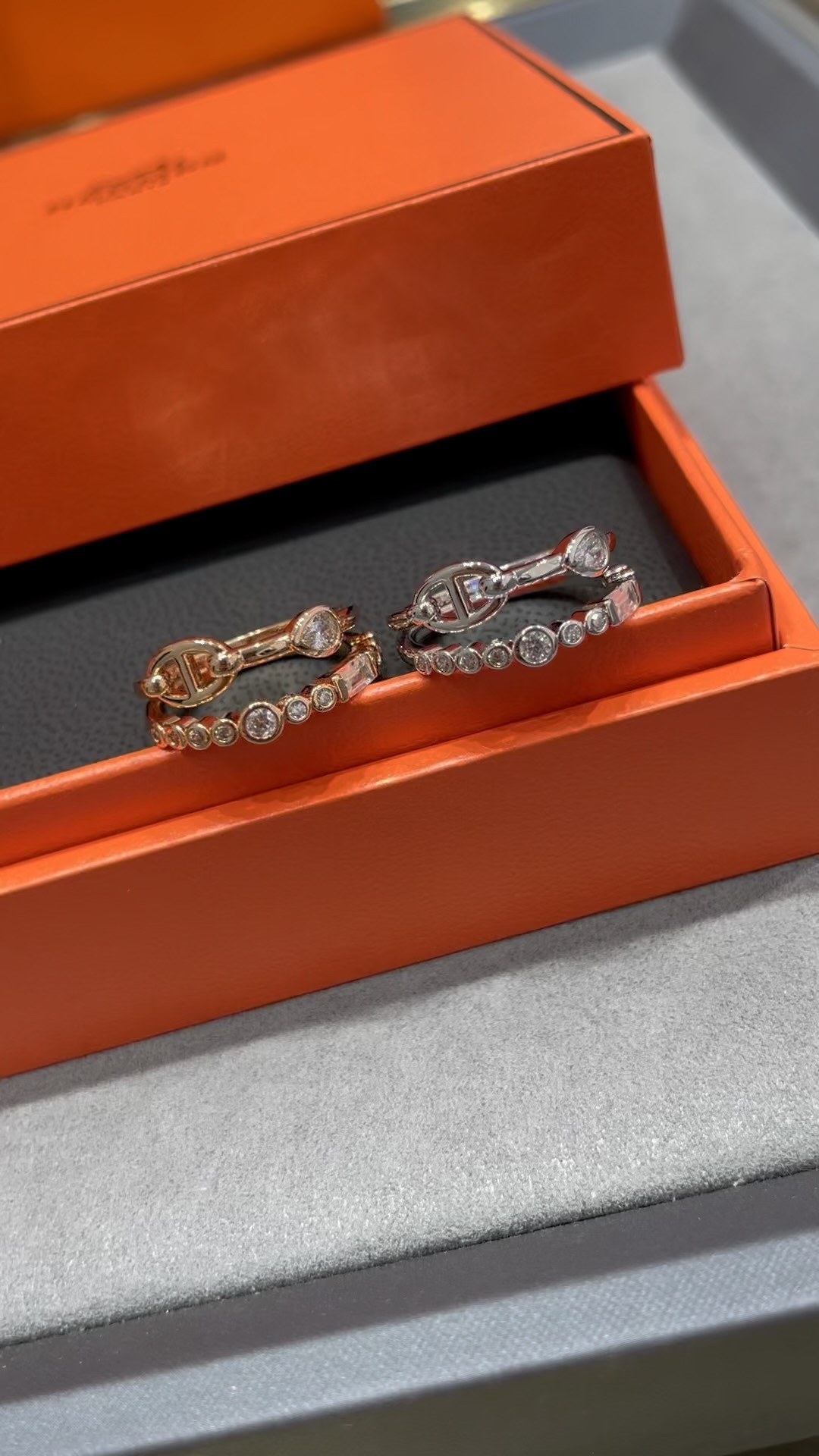 Hermès ring