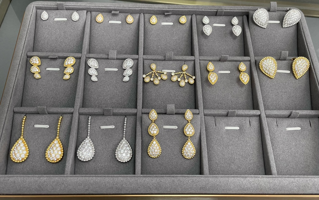 宝诗龙集合图：