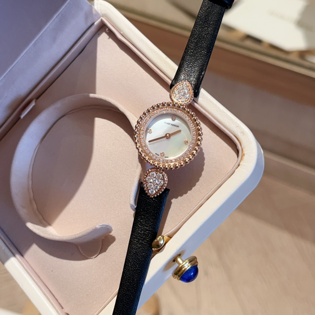 Luxury Boucheron Serpent Boheme Wristwatch: Exquisite Design and High Quality Craftsmanship - 图片 4