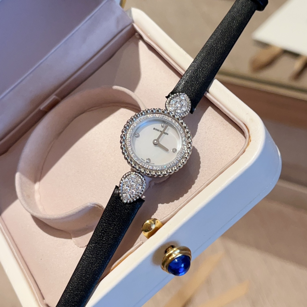 Luxury Boucheron Serpent Boheme Wristwatch: Exquisite Design and High Quality Craftsmanship