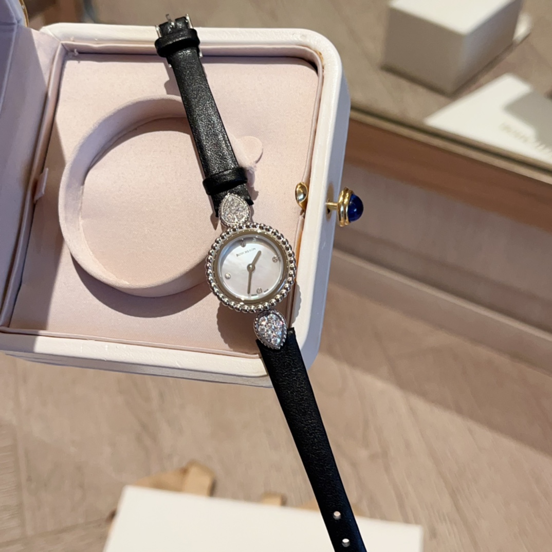 Luxury Boucheron Serpent Boheme Wristwatch: Exquisite Design, High Quality Materials - 图片 9