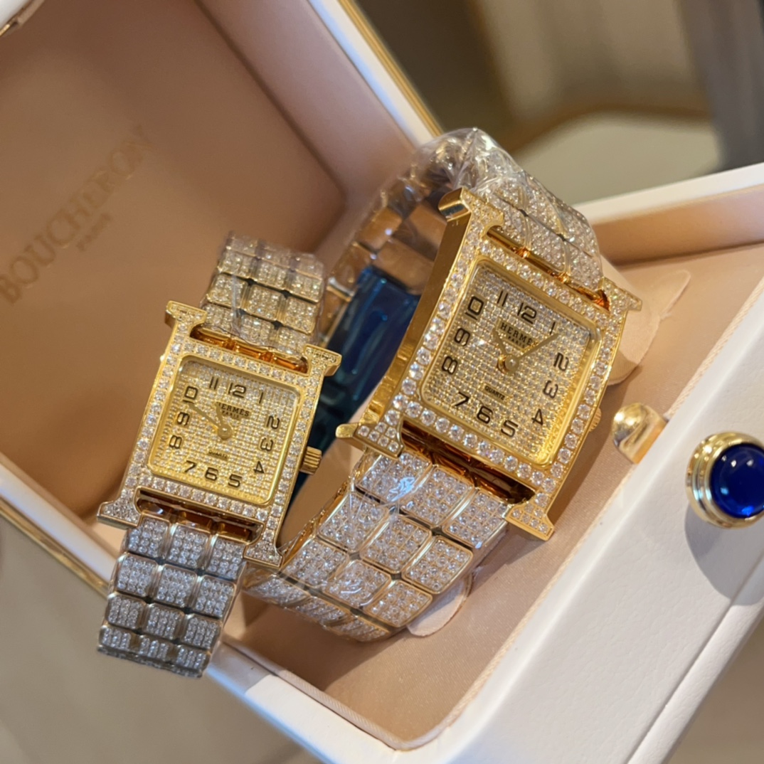 NO:156912,A watch comes with a set of straps (random colors) Luxury and choose Hermes Super Happy Star Women's Watch In the interweaving of fashion and quality, Hermes has always led the trend with its unique charm. Today, we present you a heart-warming Hermes Super Happy Star Women's Watch. Hermes 