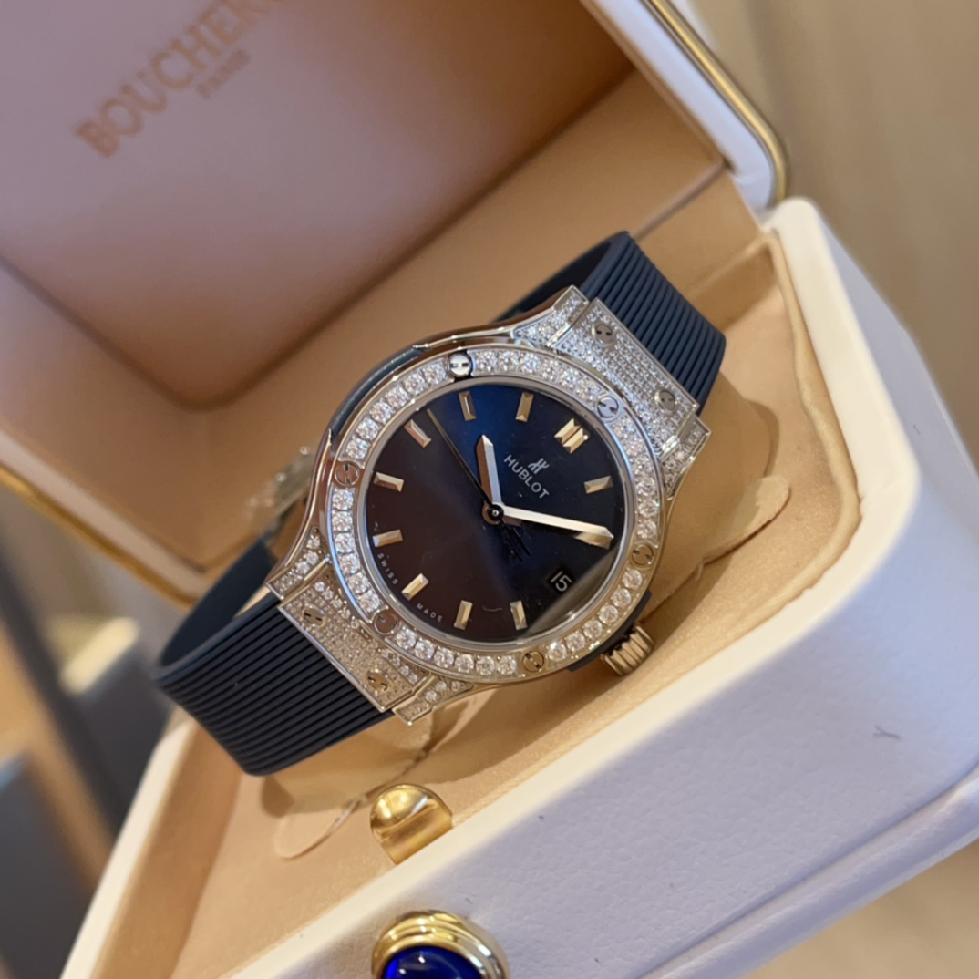 Wirtschaftsprüfer’s 33mm Wristwatch: New Power and Original Quality Launch - 图片 2