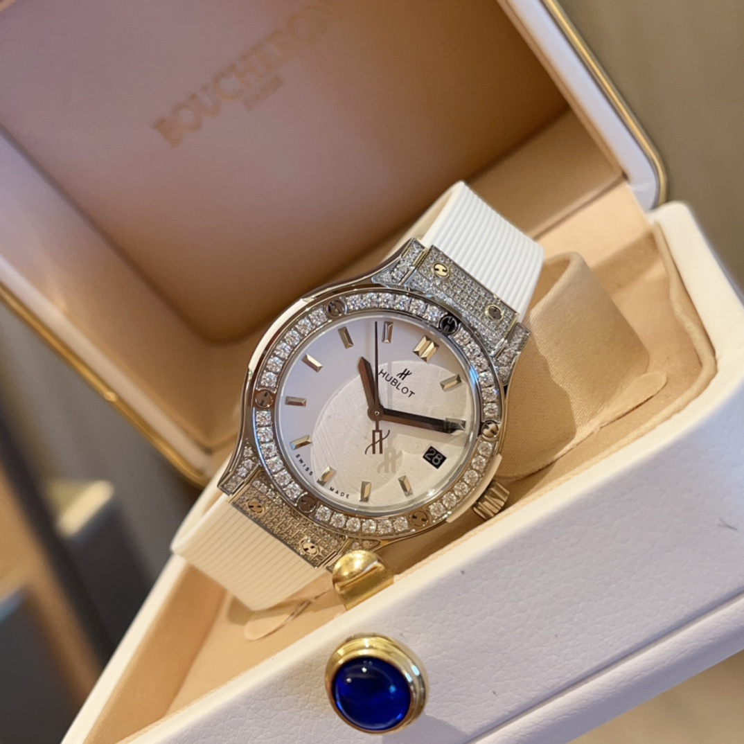 Wirtschaftsprüfer’s 33mm Wristwatch: New Power and Original Quality Launch - 图片 3