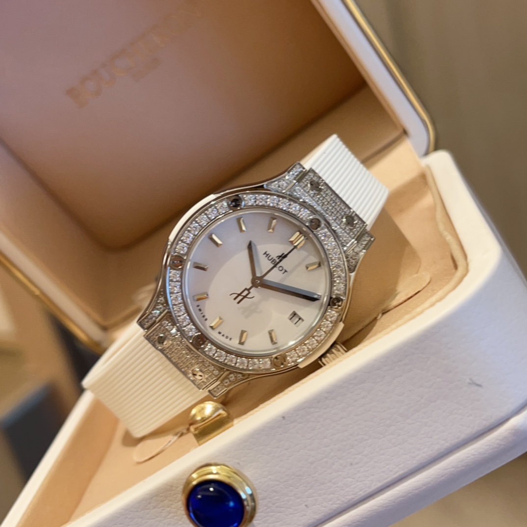 Wirtschaftsprüfer’s 33mm Wristwatch: New Power and Original Quality Launch - 图片 6