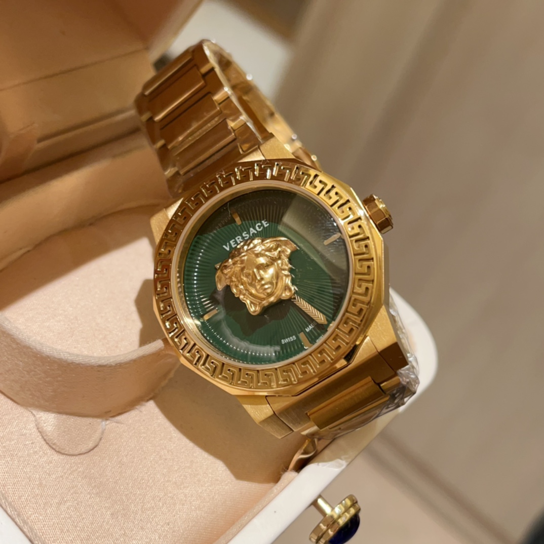 Luxury Versace Watch with Unique Design Features and Superior Craftsmanship - 图片 5