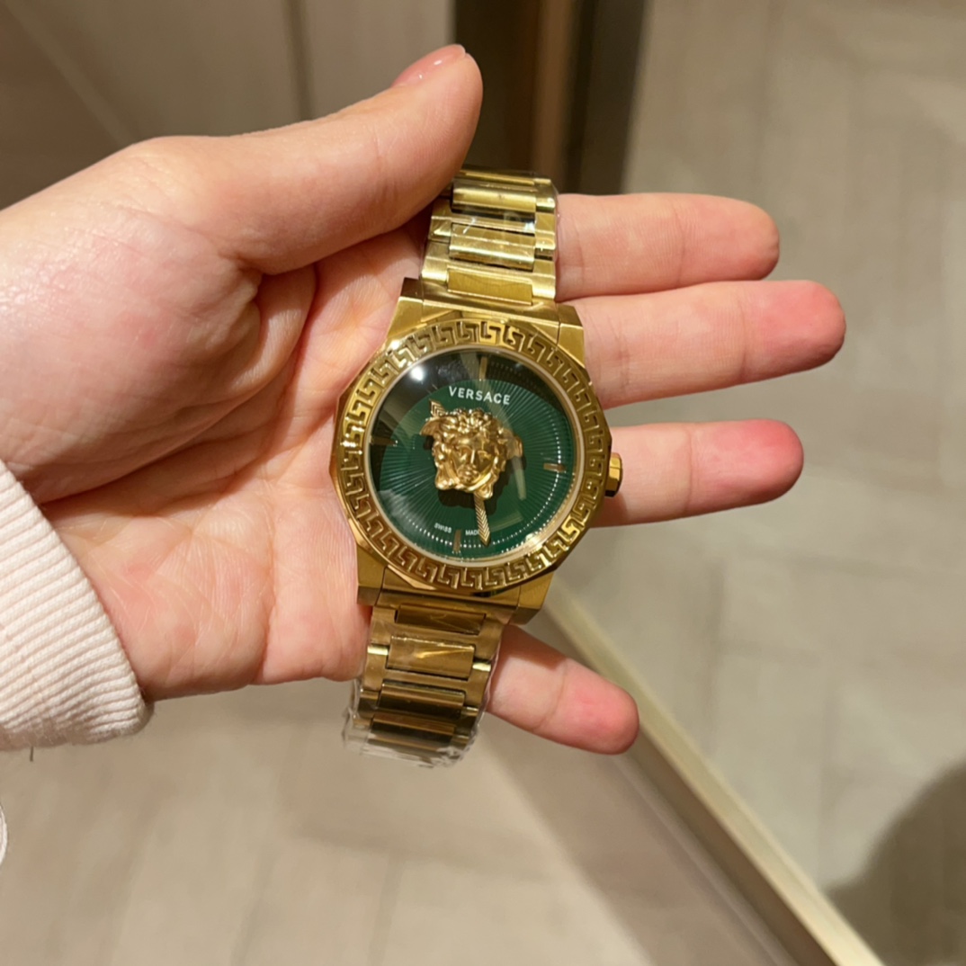 Luxury Versace Watch with Unique Design Features and Superior Craftsmanship - 图片 6