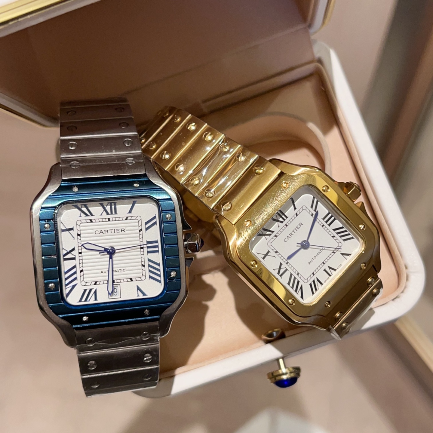Cartier Santos Black Gold Female Watch: Legendary Precision for Urban Adventurers - 图片 7