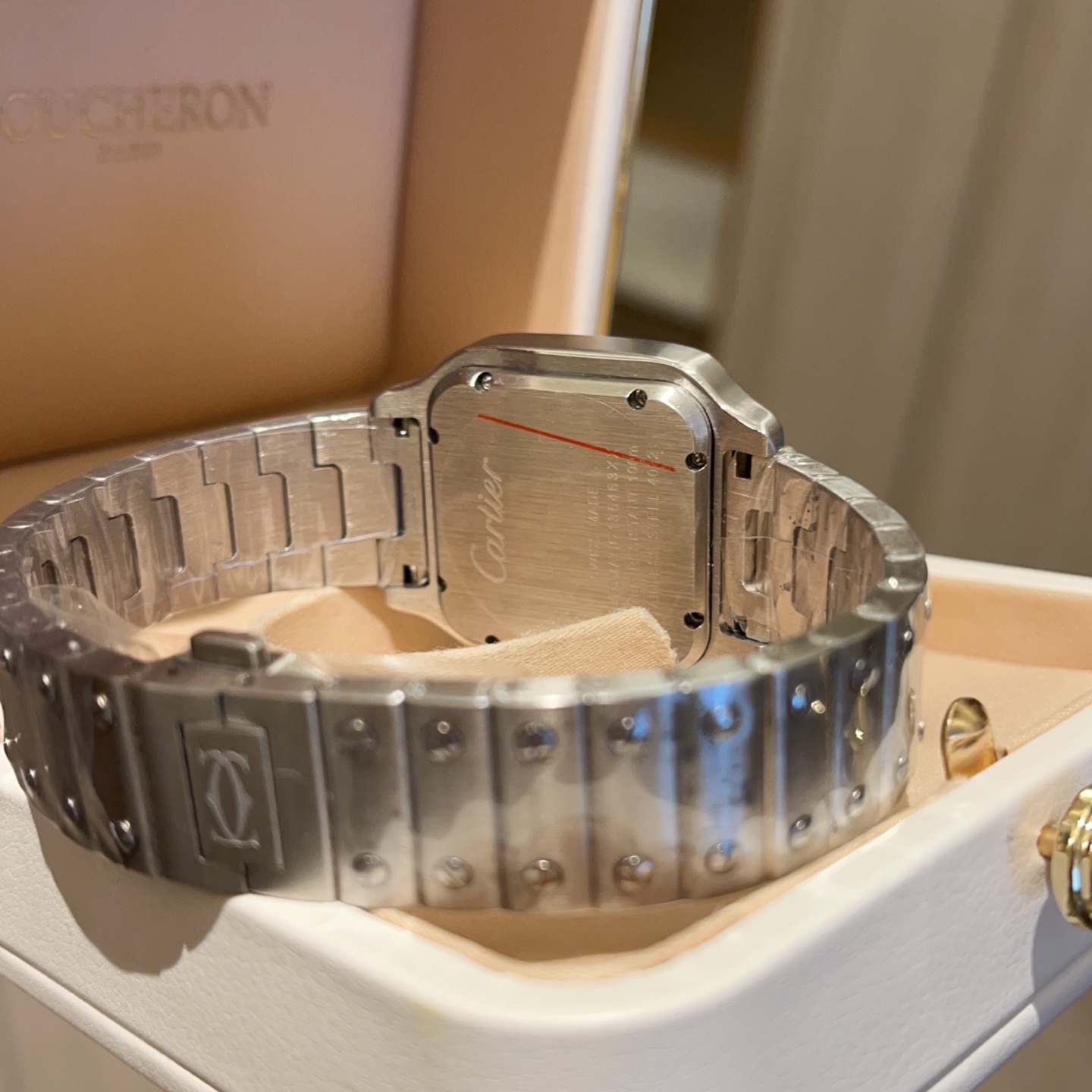 Cartier Santos Black Gold 20 Female Watch: Legendary Precision for Urban Adventurers - 图片 5