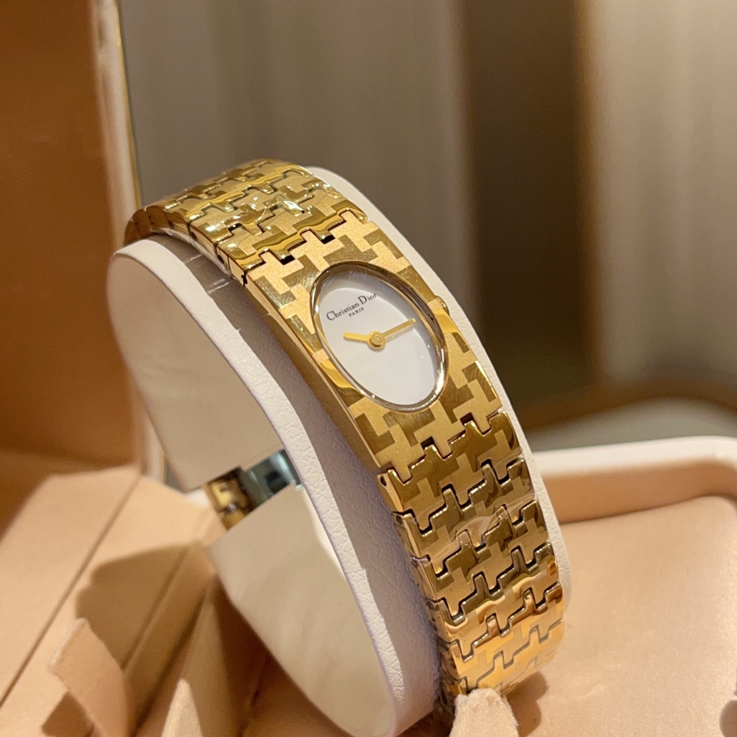 Christian Dior Vintage Houndstooth Stainless Steel Women's Watch 7 i1747031525999 8934 0 5