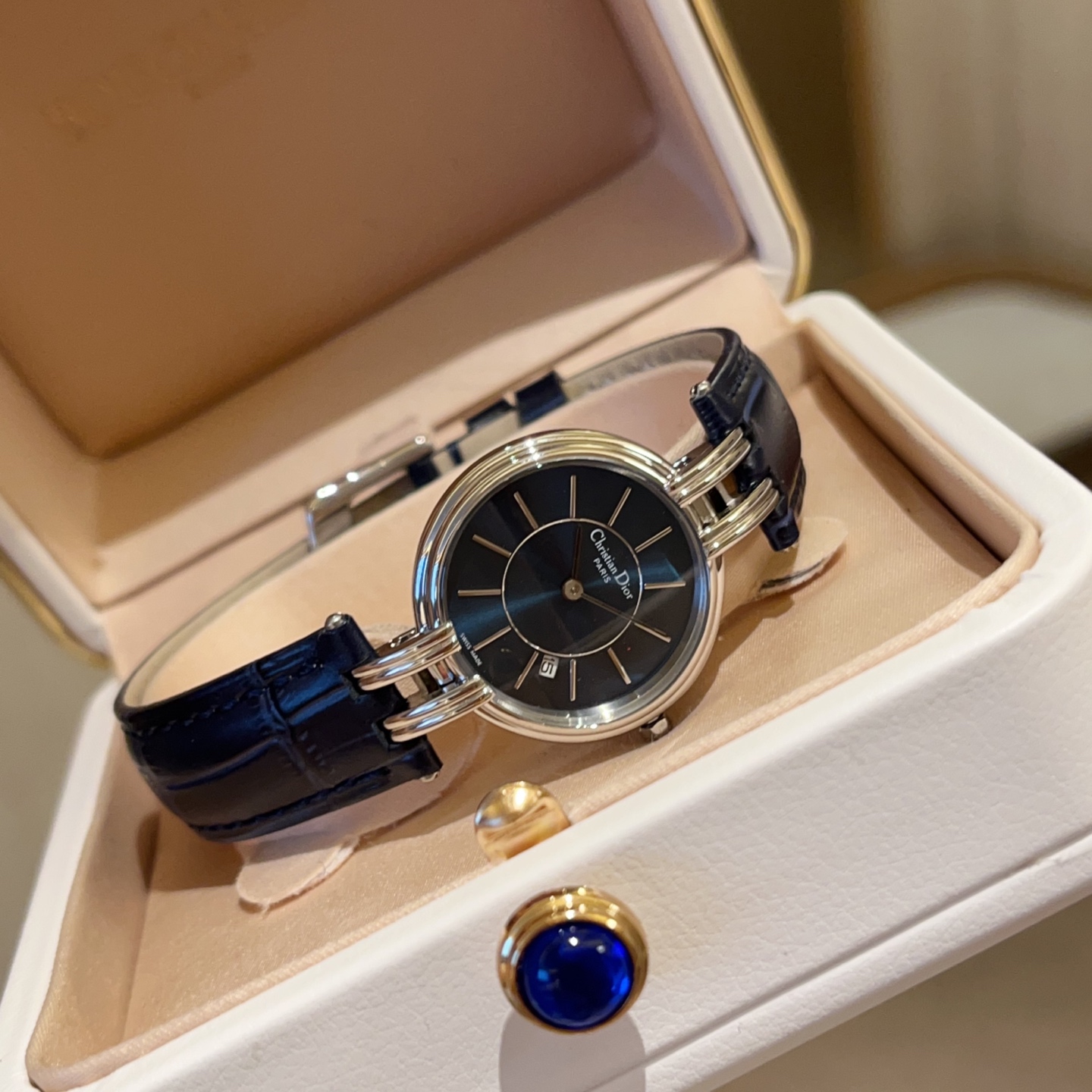 Dior Women's Watch with Blue Leather Strap and White Dial, Quartz Movement 3 i1748402106099 4809 0 1