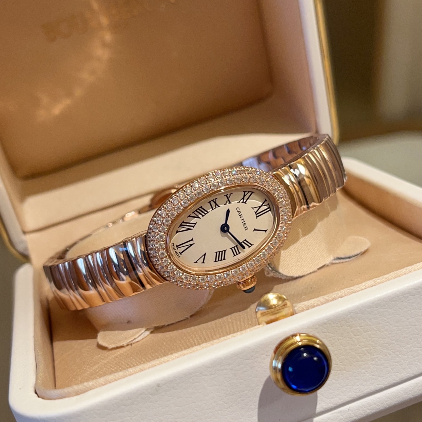 שעון יד אלגנטי מסדרת Baignoire של Cartier - יפה וקלסיִ 9 i1757573939319 5922 0 7