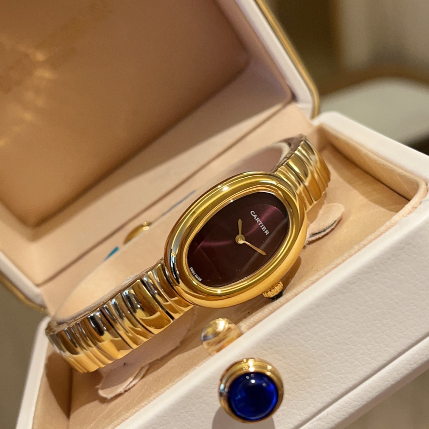 שעון יד אלגנטי מסדרת Baignoire של Cartier - יפה וקלסיִ 7 i1757573939352 9597 0 3