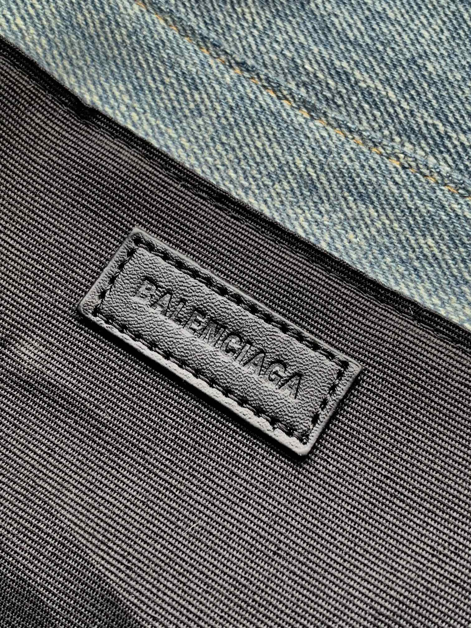 大号巴黎世家 BALENCIAGA Spring 24 · Le cagole系列又出新单品单肩斜挎包