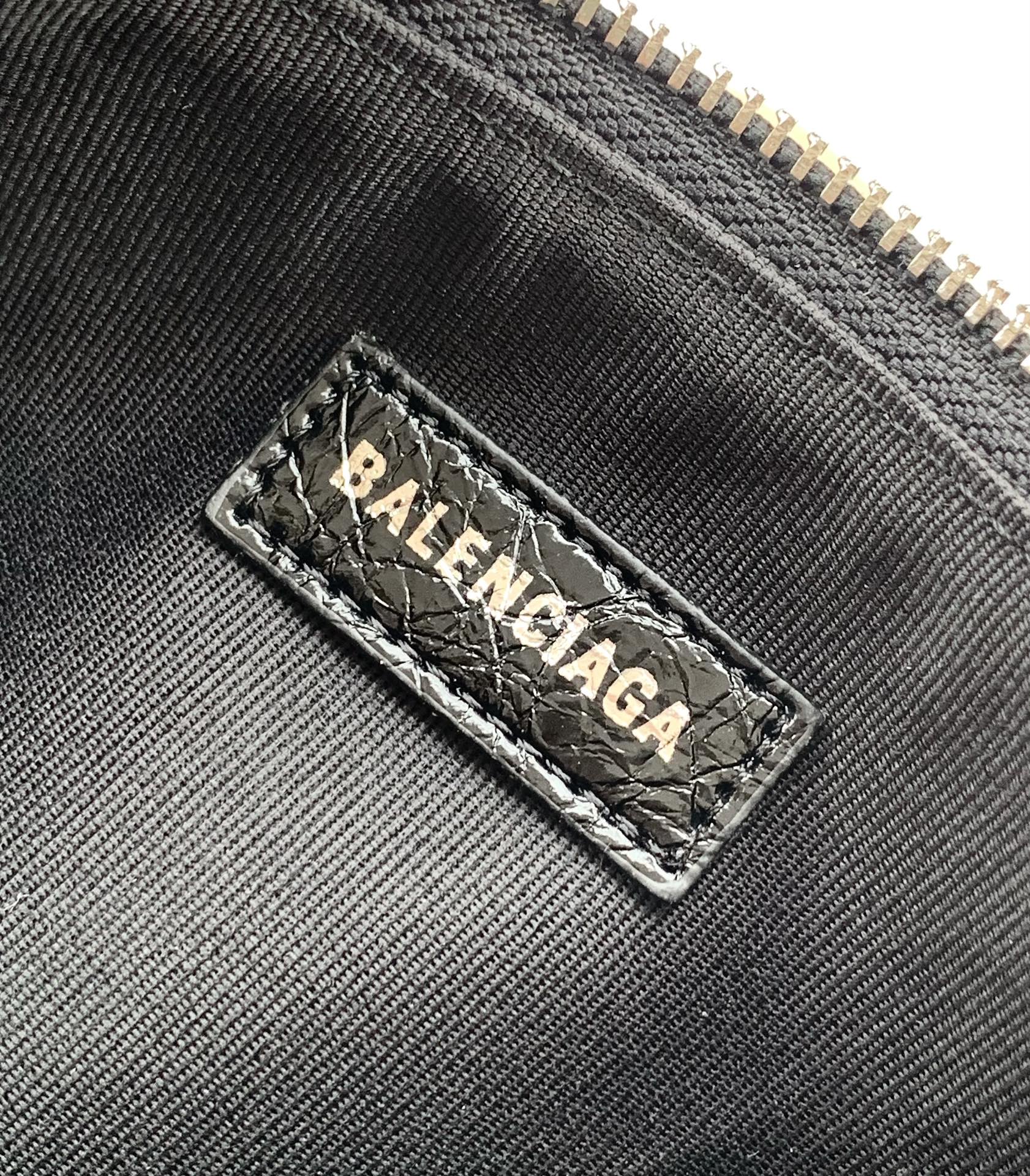 小号涂鸦白色月亮包 巴黎世家 BALENCIAGA Le Cagole半月牙腋下包饺子包