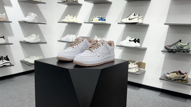 _drf9sgwVnOJdbTWK6boesxTK14pozPO_q-WTCQQ