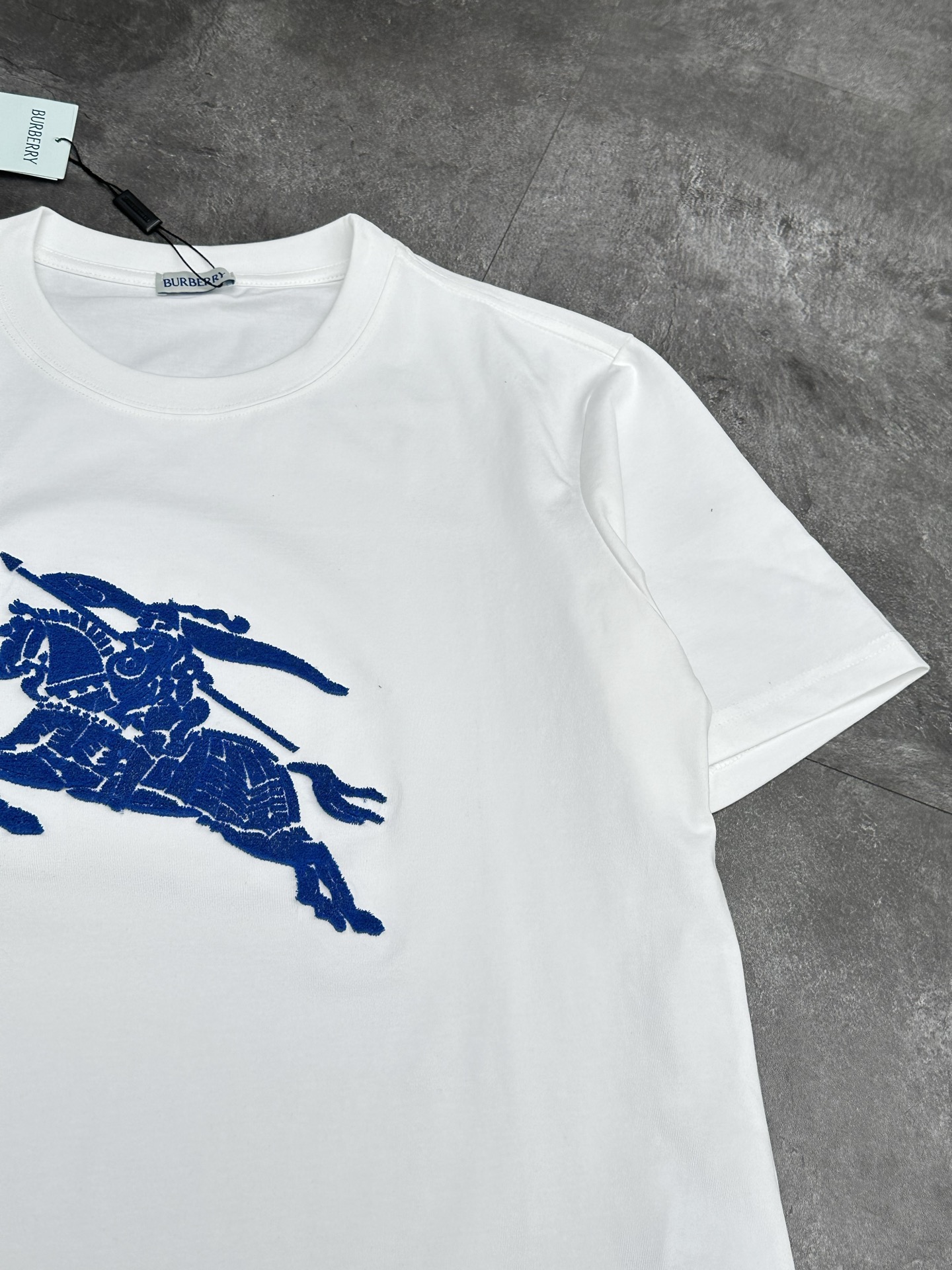 Alternative view of Burberry T-Shirt 08164