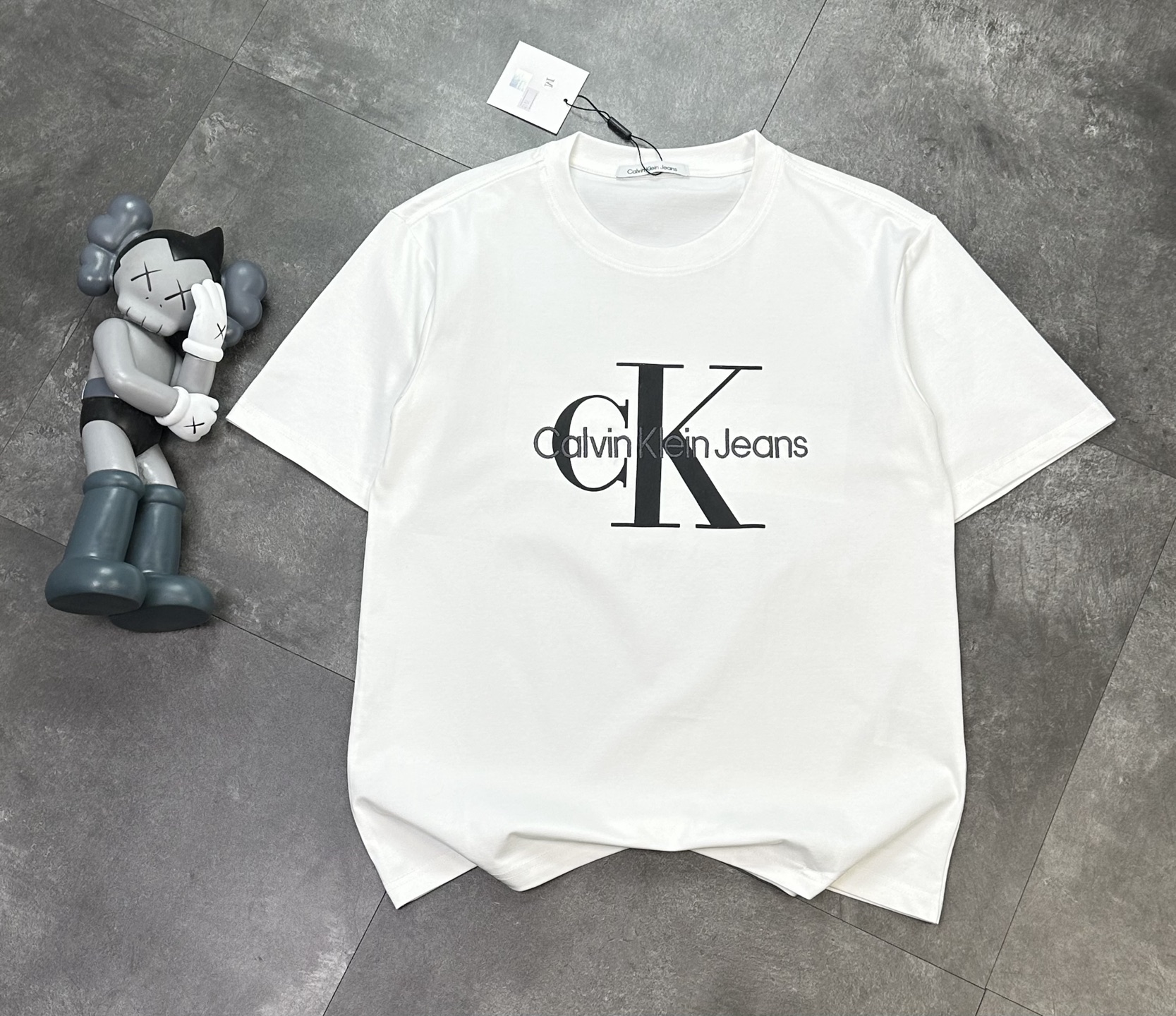 T-Shirt 06772