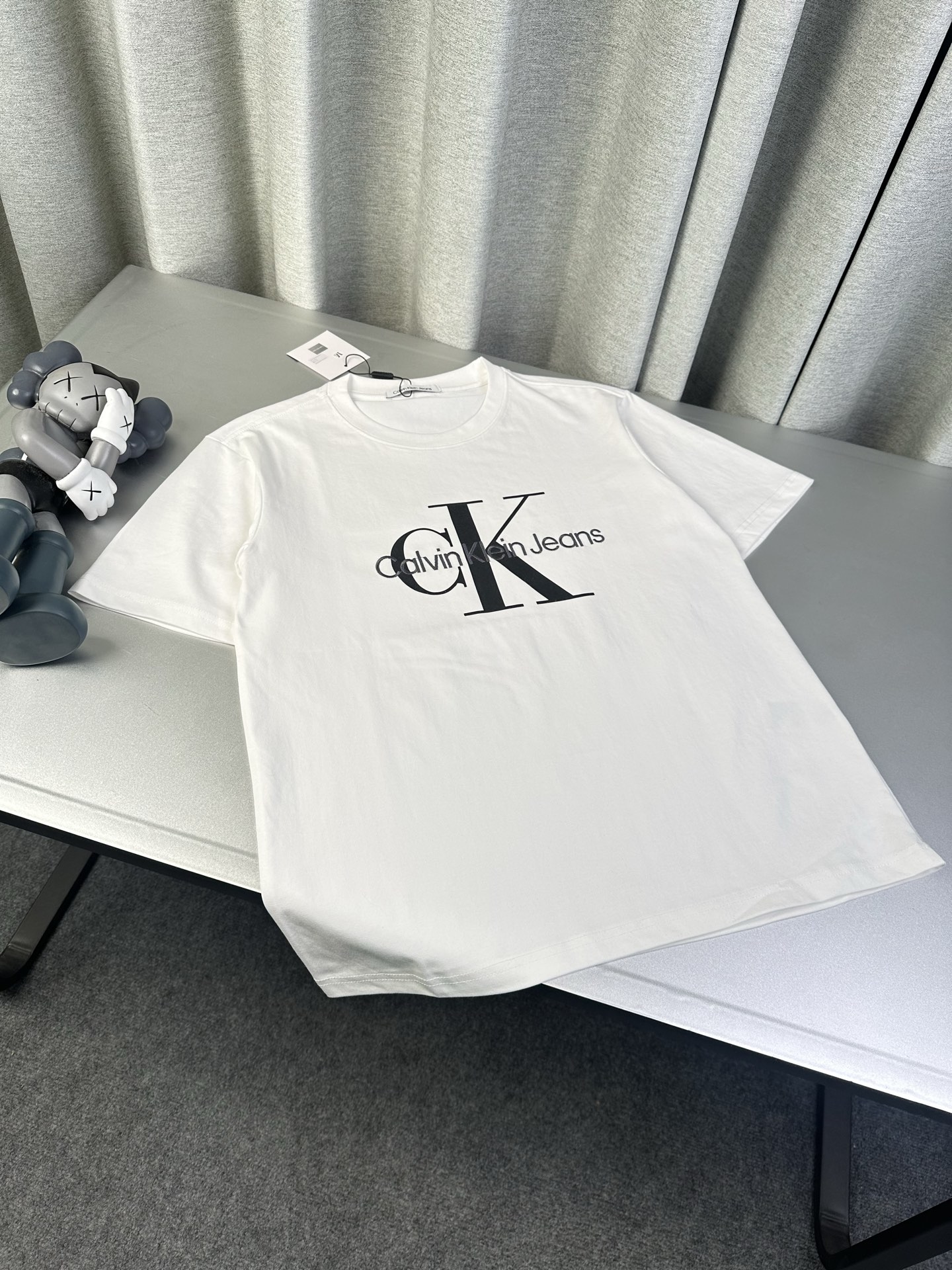 T-Shirt 06773