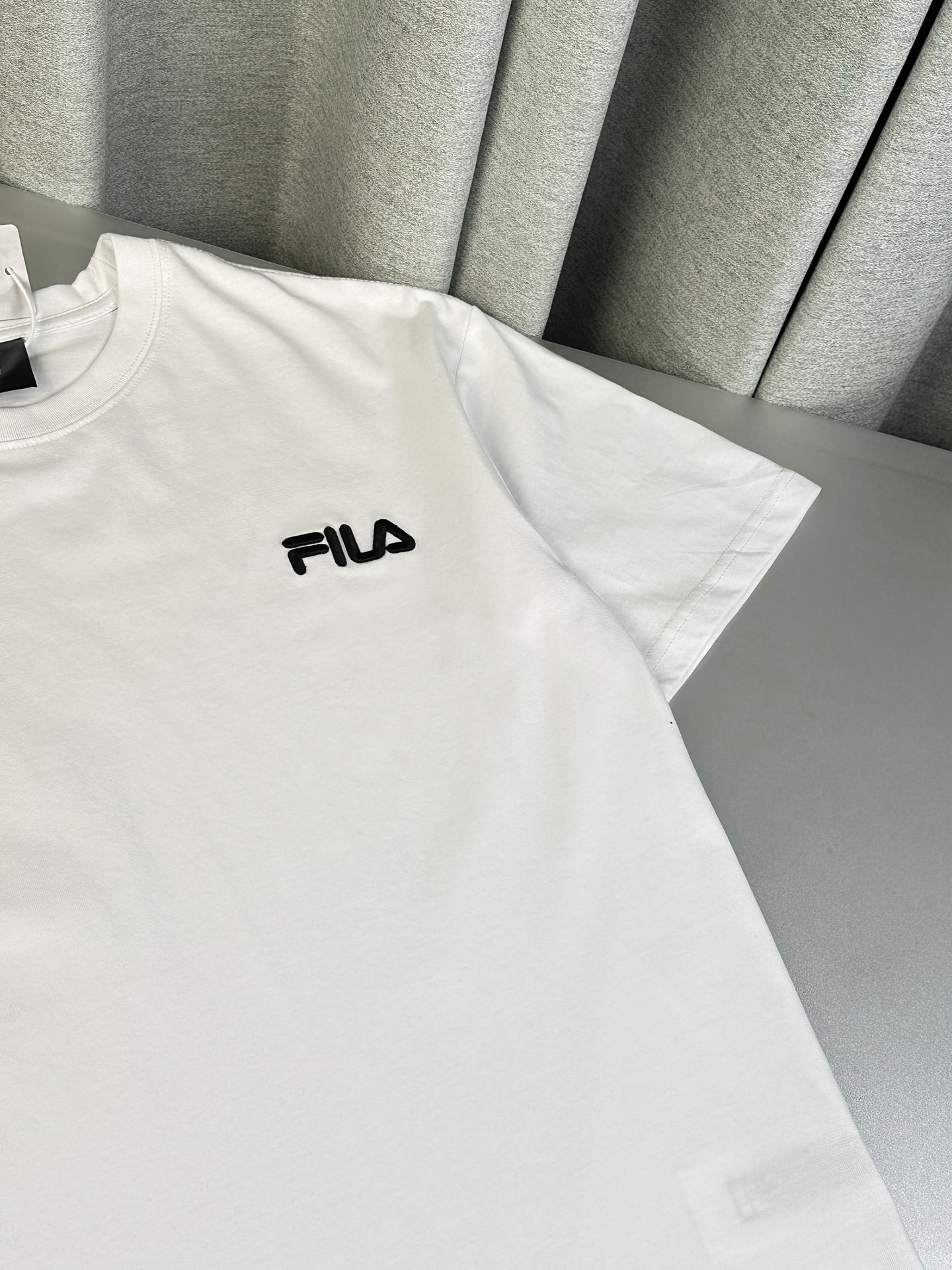Alternative view of T-Shirt 05387