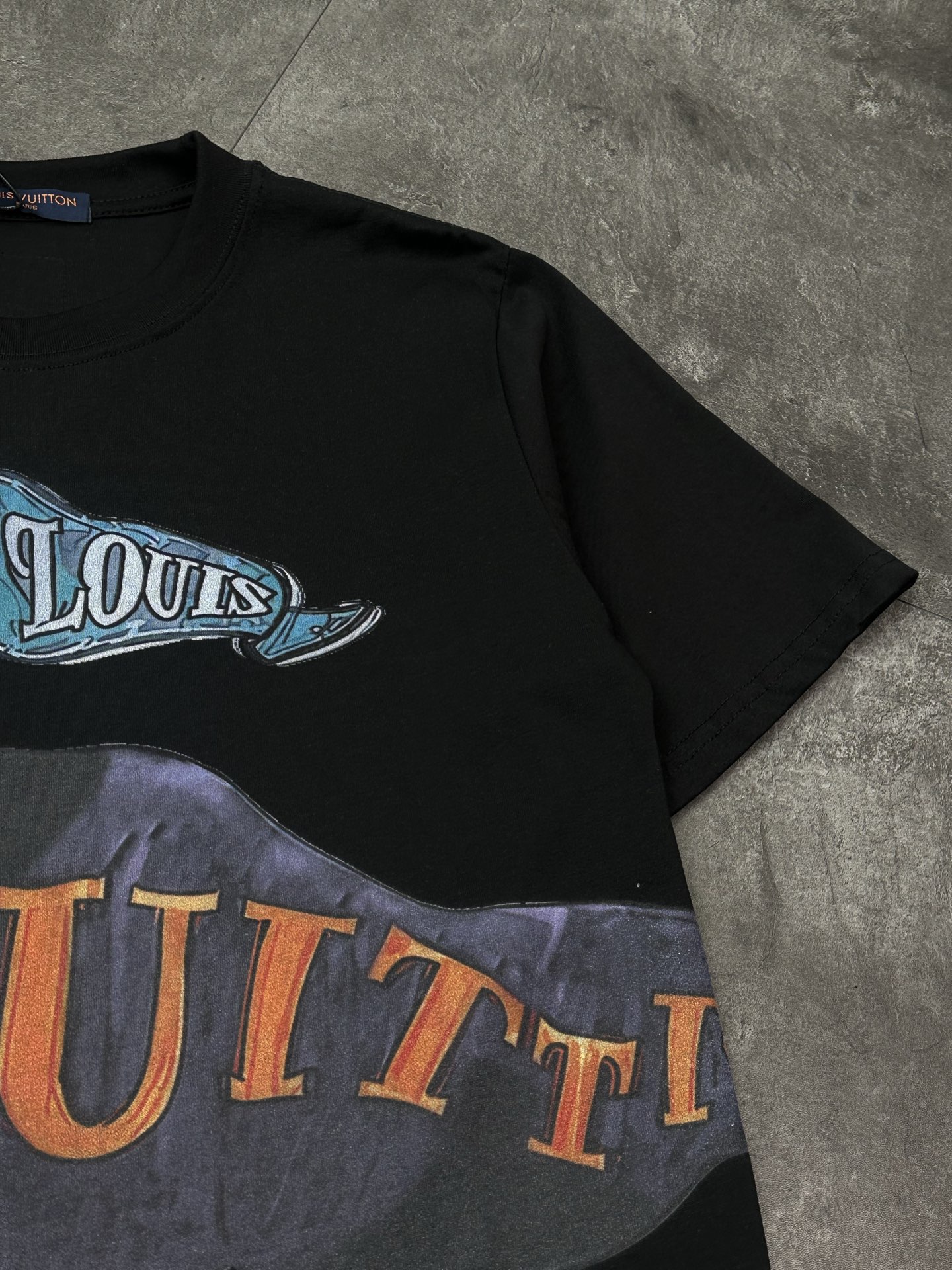 Alternative view of Louis Vuitton T-Shirt 00796