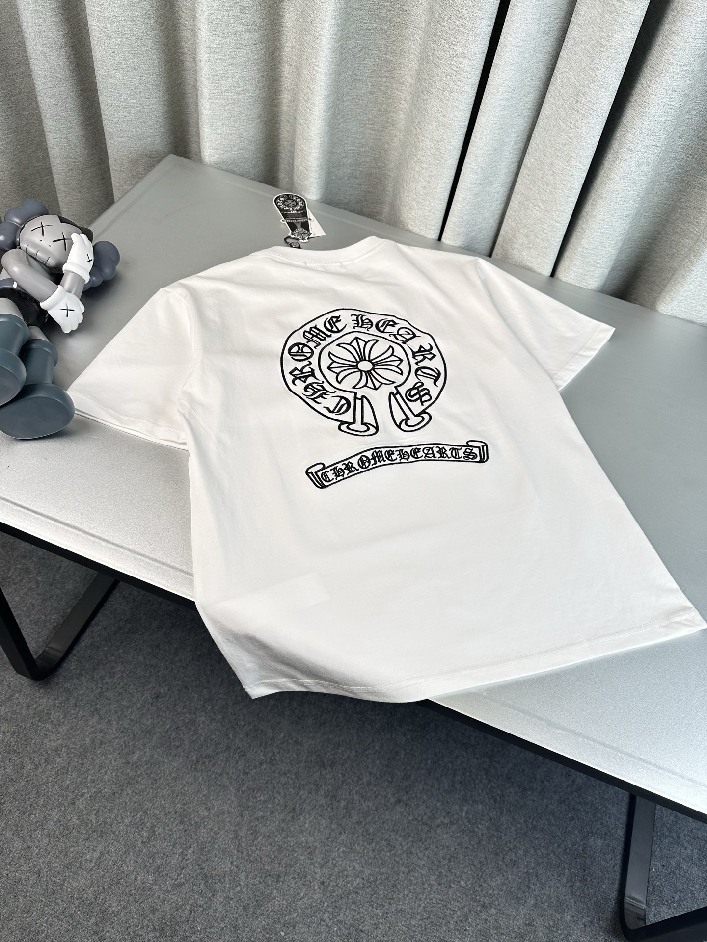 Alternative view of Chrome Hearts T-Shirt 00800