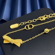 DA92 迪奥DIOR新款Bow条纹竖纹蝴蝶结光面吊坠链条镶一颗圆形钻光面CD字母项链 黄铜材料镀金 黄 DA92 迪奥DIOR新款Bow条纹竖纹蝴蝶结光面吊坠链条镶一颗圆形钻光面CD字母项链 黄铜材料镀金 黄