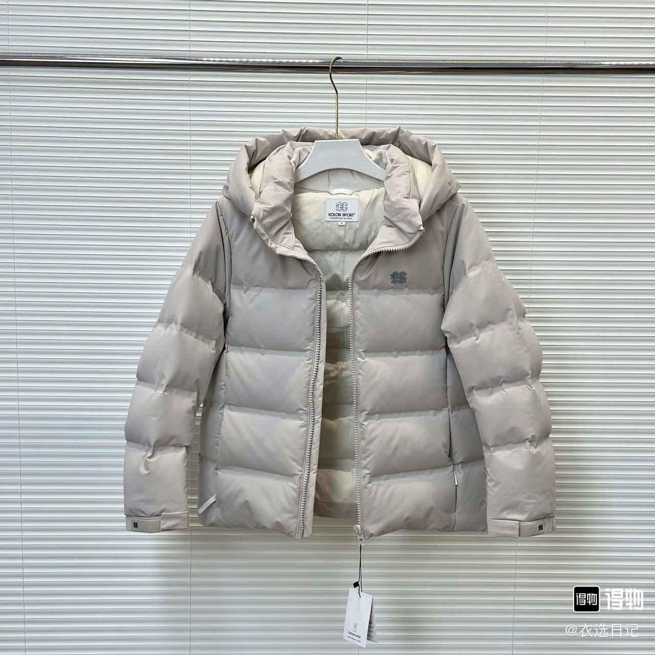 诺悠翩雅 Loro Piana 高定典藏名品高定成衣时装外套连衣裙衬衫T恤 #54DA7DF5