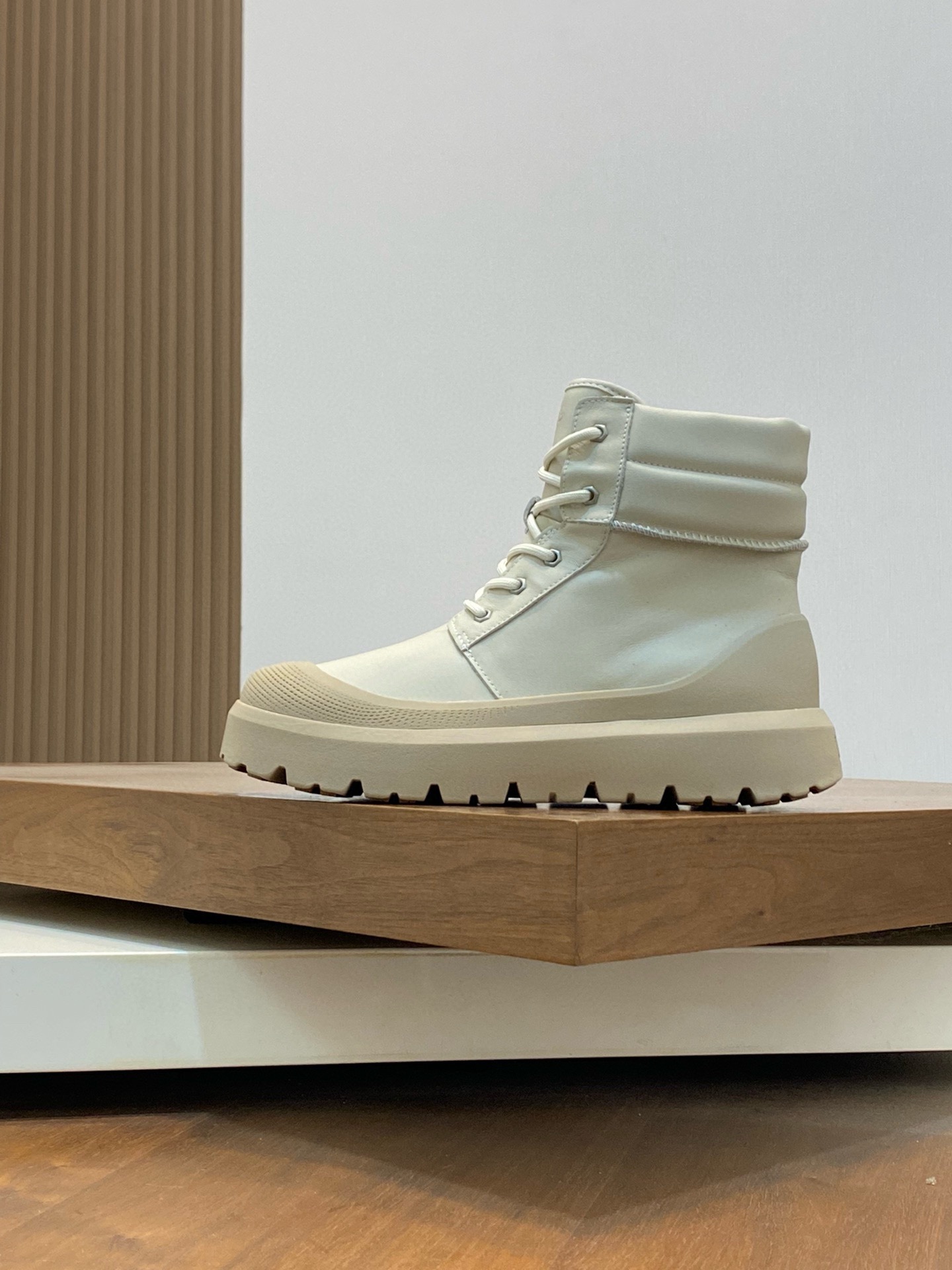 [UGG Men