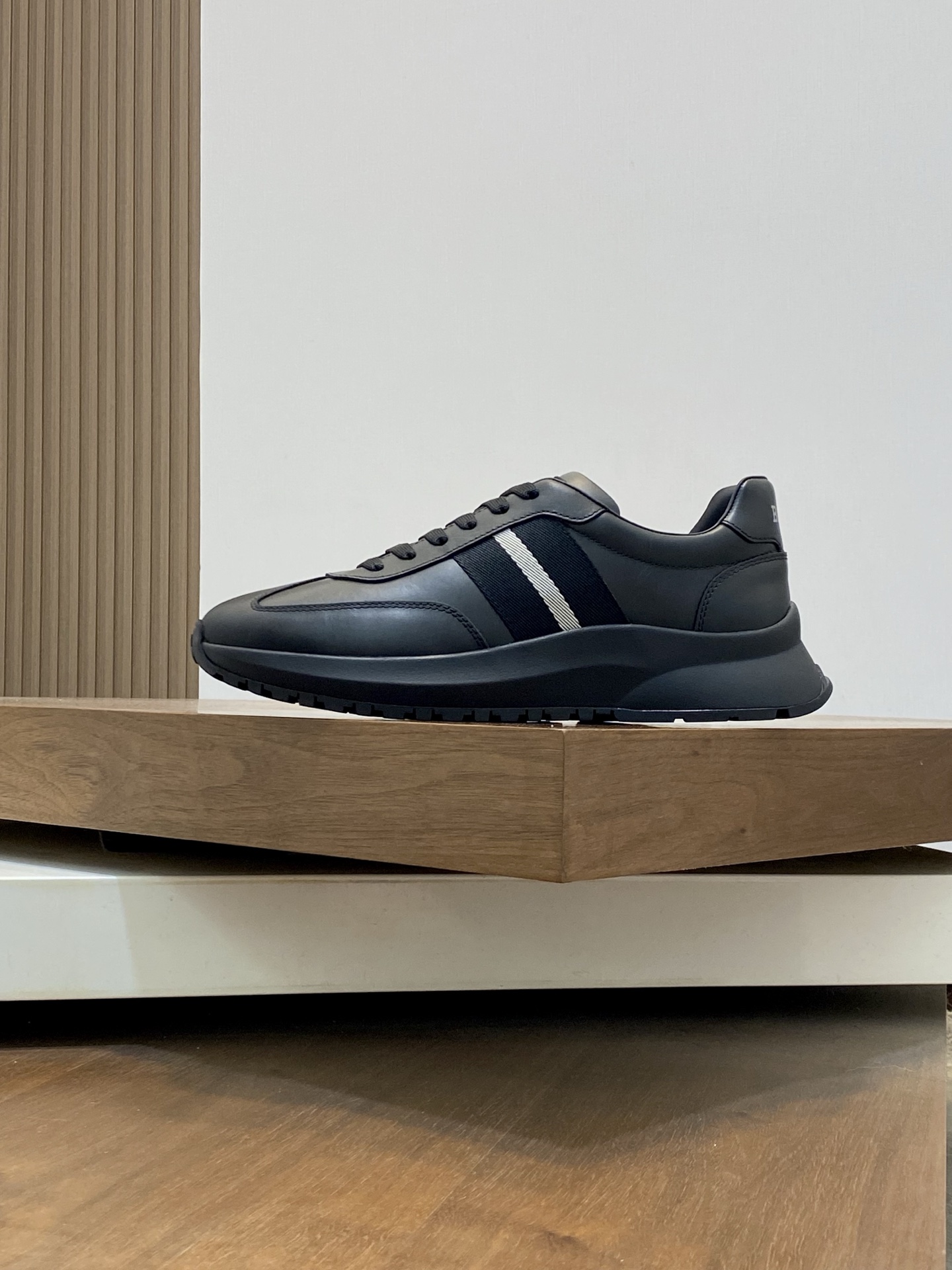 [Bally Men