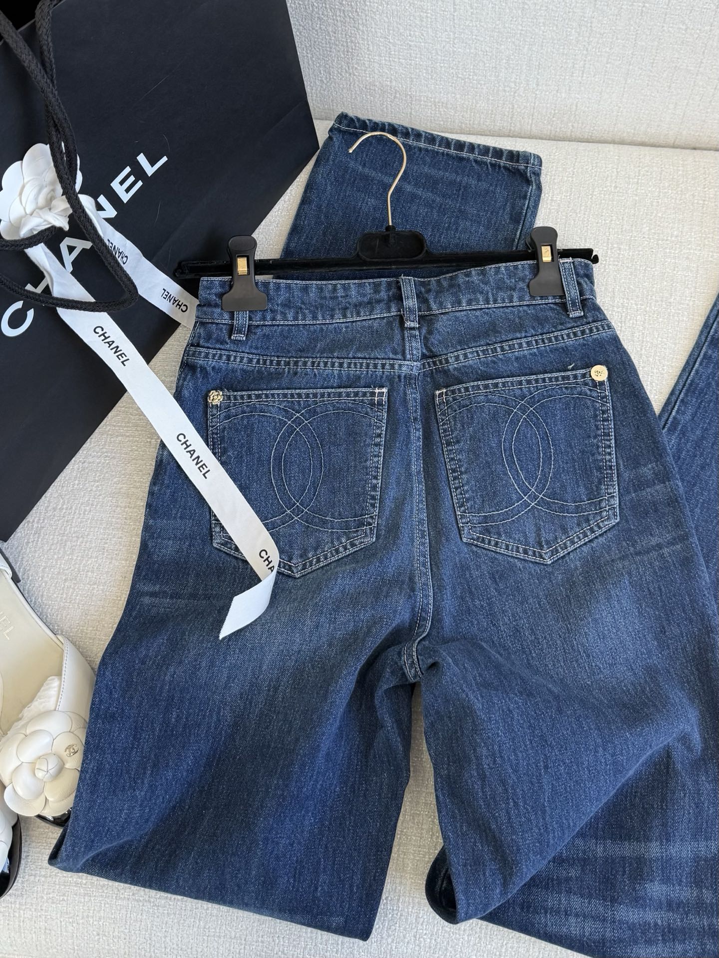 Title: Exclusive Water Shampoo for Stylish Girls Summary: P660 buys stylish tea and water shampoo for a fashionable girl with a visible color bouquet. - 图片 9