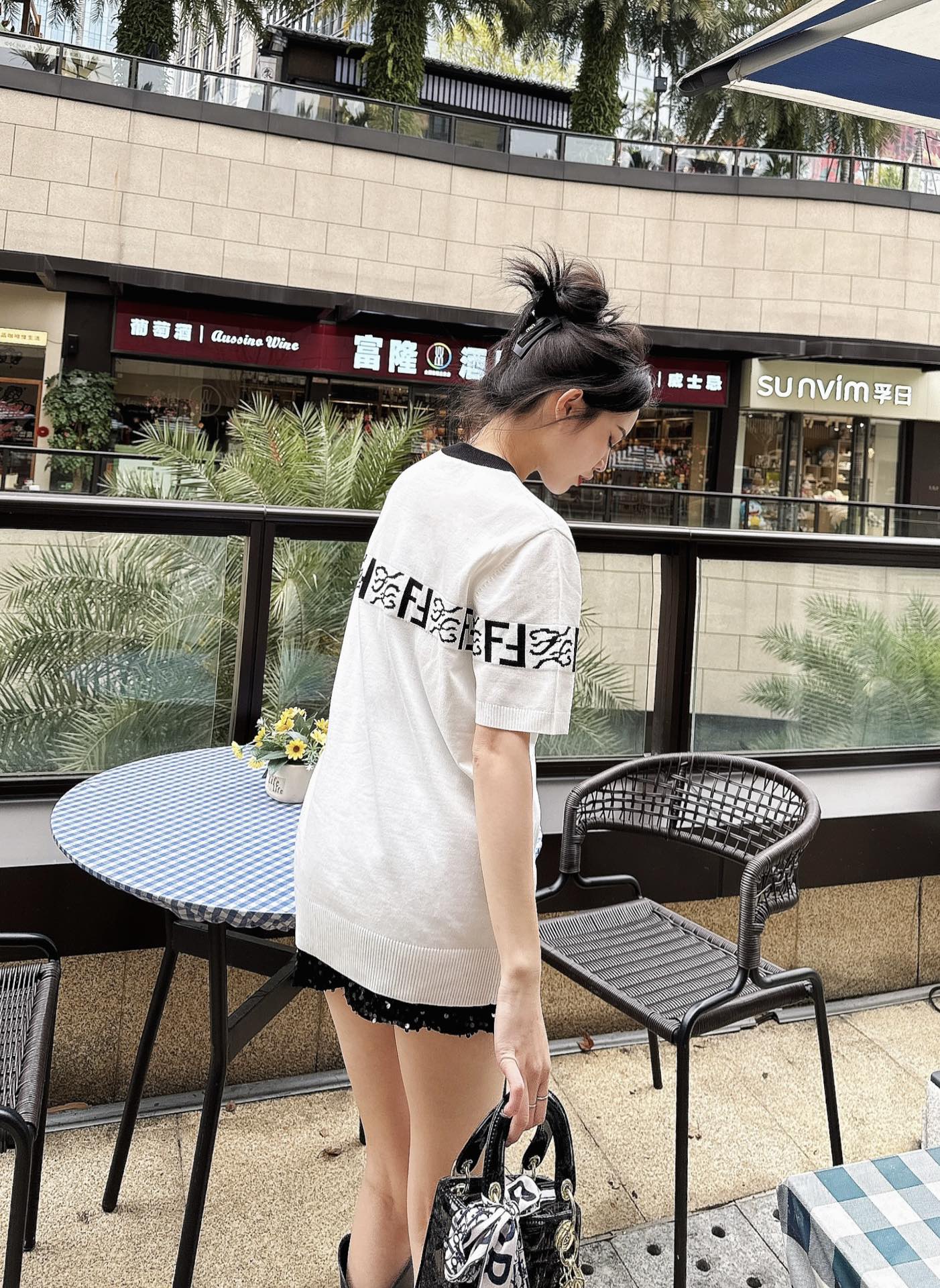 路易威登 Louis Vuitton 高定典藏名品高定成衣时装外套连衣裙衬衫T恤 #64B536E5 5