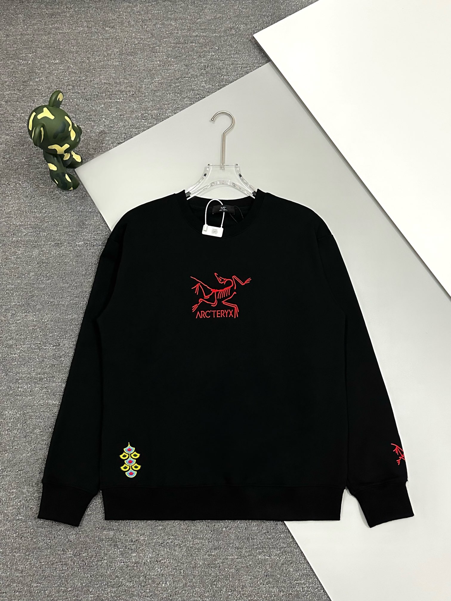 [Alta calidad] Sudadera arc’teryx arc 24ss con bordado en el pecho, cuello redondo, confeccionada en tejido de algodón …