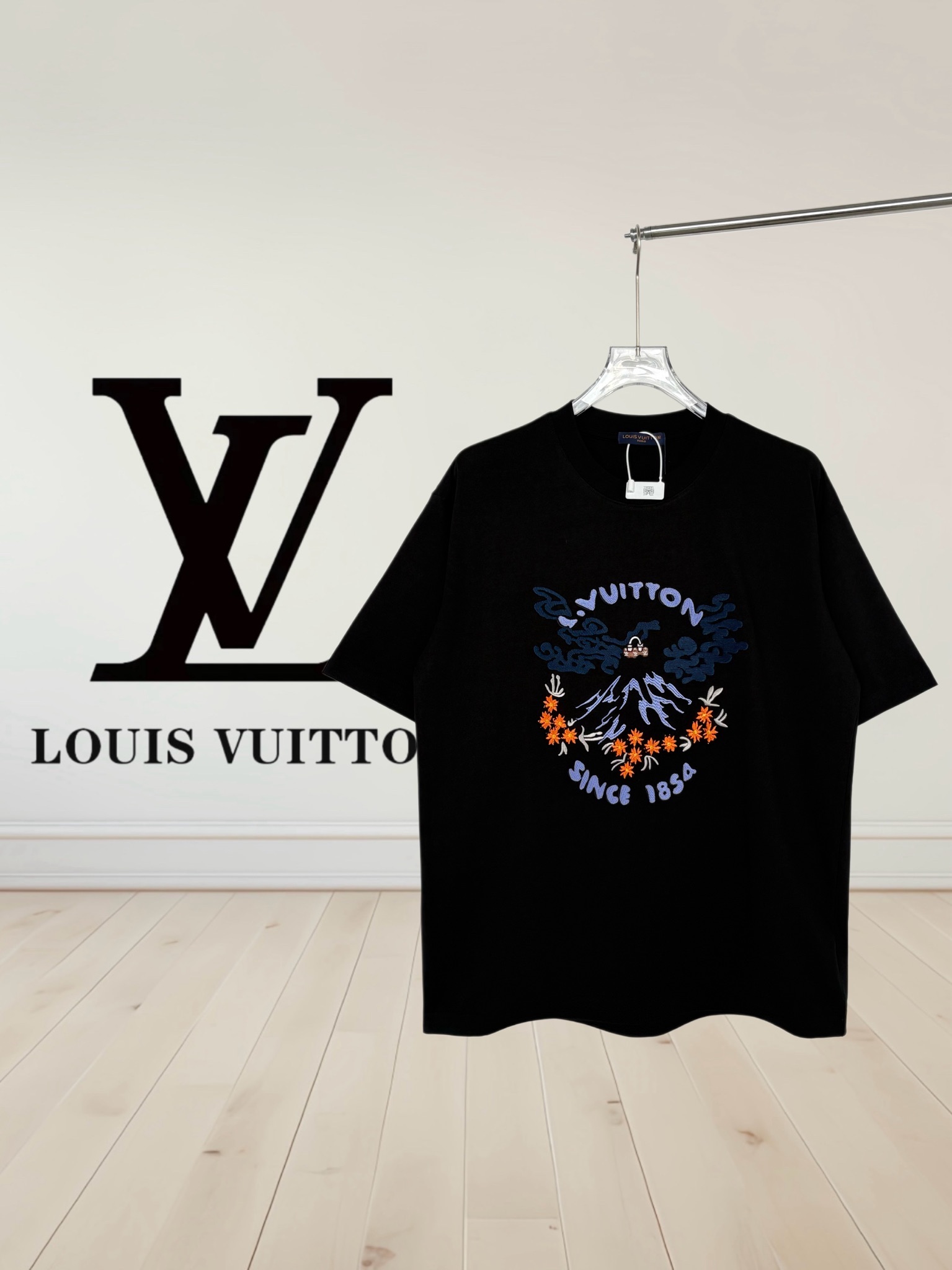P80 [Alta calidad] LOUIS VUITTON Nigo conjunto volcán bordado manga corta cuello redondo camiseta harrell William y Nig…