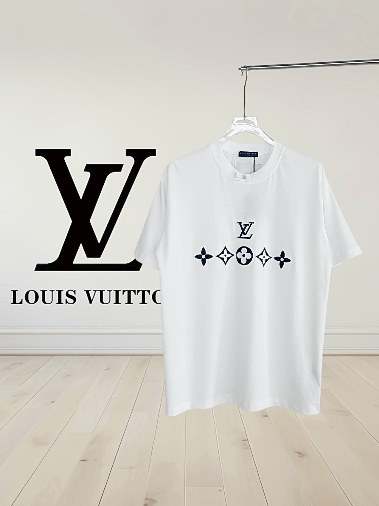 P80 [versión alta] louis Vuitton Louis Vuitton. Nuevo estilo de pasarela, con un diseño bordado de cepillo de dientes d…