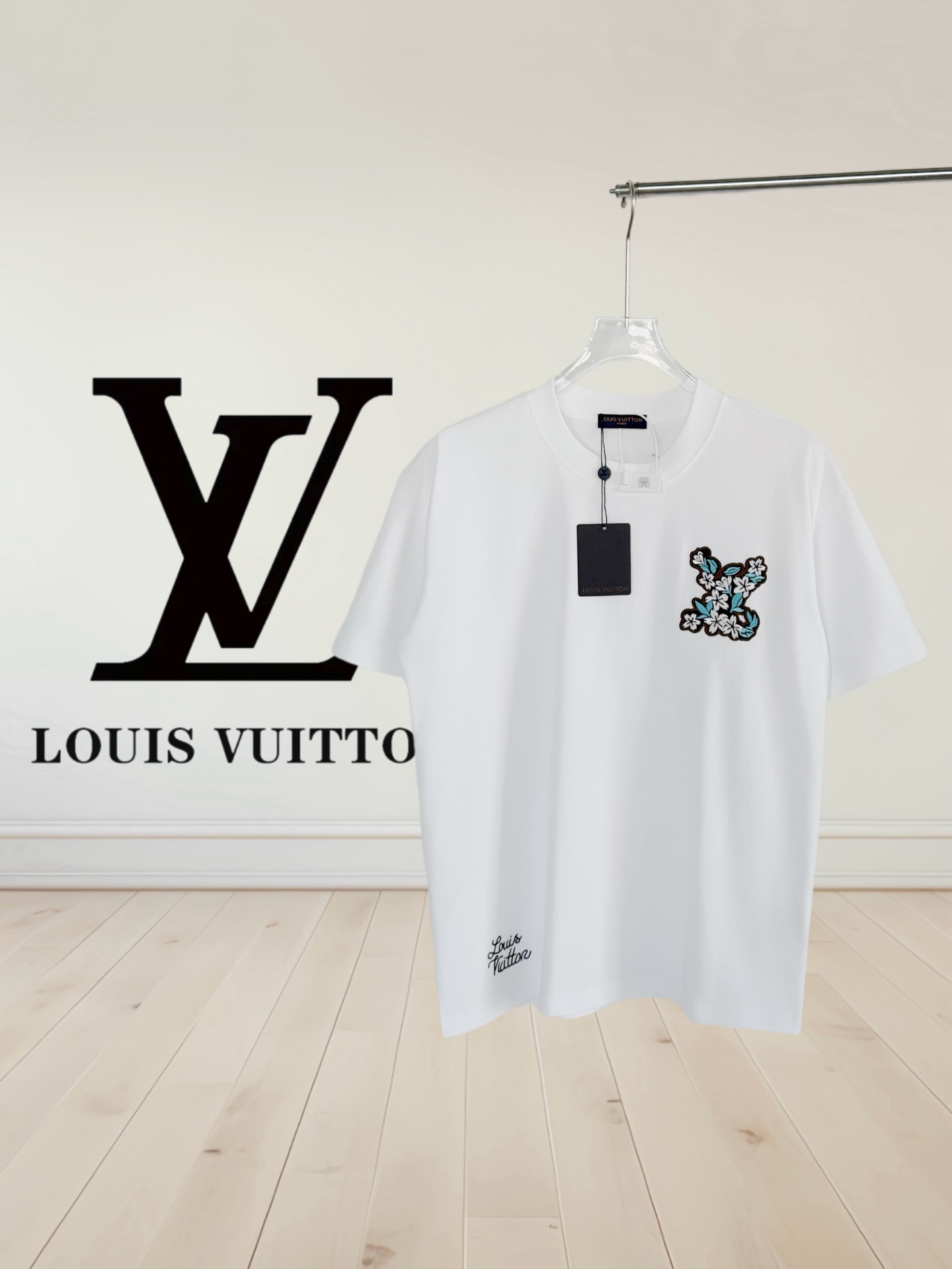 P80 [Versión superior] Louis Vuitton*Louis Vuitton Flower Story‼ ️Camiseta de manga corta *32 hilos 280 g de algodón pu…