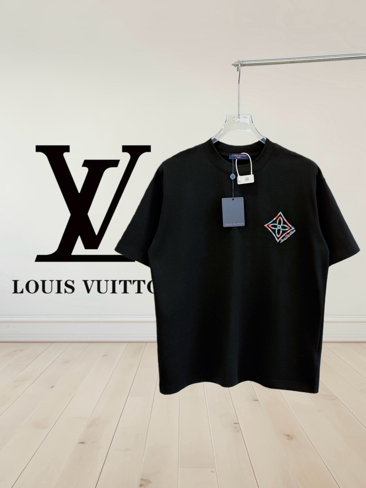 P80 [Alta calidad] Louis Vuitton*Louis Vuitton Los paneles delantero y trasero están hechos de coloridos bordados de al…