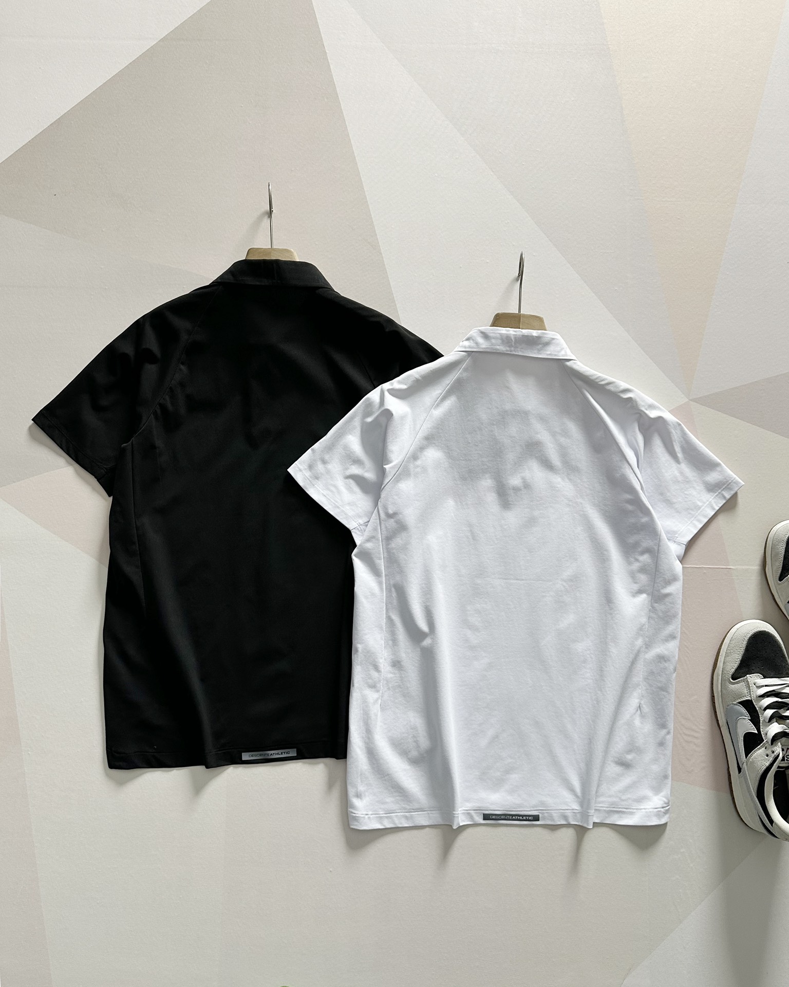 Alternative view of T-Shirt 04501