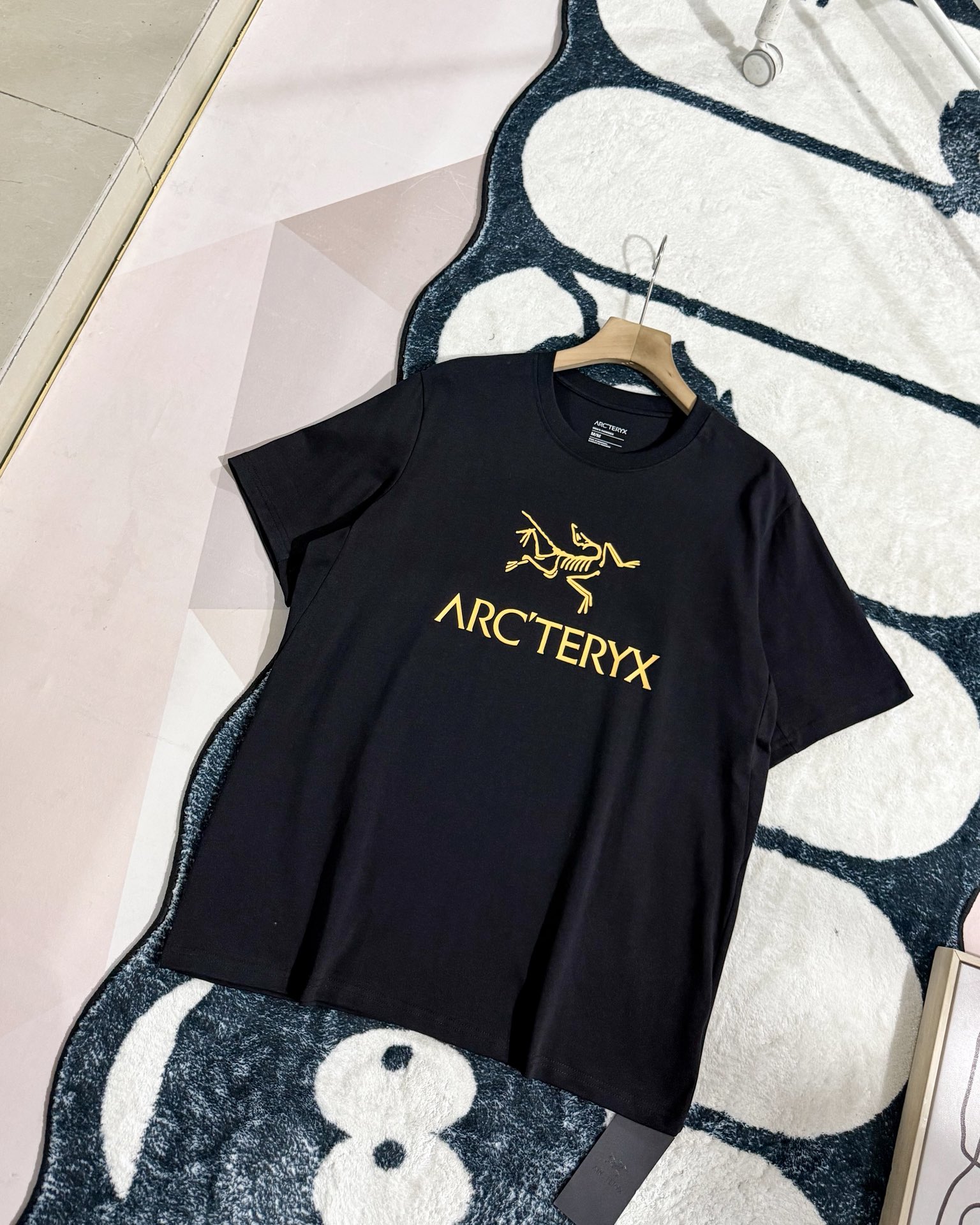 Alternative view of T-Shirt 04508