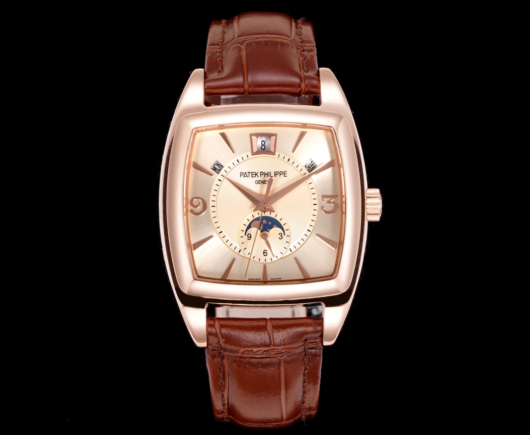 NO:337314,Gold TW Patek Philippe Complex Multifunction Series 5135G - the first Nautilus complex watch launched so far, creating a casual sports watch with super complex technology. 1 The small body panel has the following functions: 12 o'clock calendar function 10 o'clock week function 2 o'clock week function 6 o'clock 24 hours. All functions can be used normally. 2 movement uses a replica Cal. Automatic winding movement, which perfectly interprets the functions while realizing the appearance. 3 The independent watchmaker of the modification master participates in the customization of the modified dial color, giving the unique watch an interesting soul!  Craftsmanship masterpieces welcome to taste it!  ,,patek philippe19860909金 TW 百达翡丽复杂多功能系列5135G--重磅登场,迄今推出的首款Nautilus复杂腕表,以超复杂的工艺技术打造休闲运动腕表. 1小身板大能量尽揽以下功能∶12点位日历功能 10点位星期功能 2点位星期功能 6点位24小时.所有功能都可正常使用. 2机芯采用复刻版Cal.自动上链机芯,在实现外观的逼真前提下,功能一并完美诠释. 3改装大师独立制表人,倾情参与定制改装表盘颜色,给予独一无二的腕表增添有趣的灵魂！ 匠心力作 欢迎各位表友品鉴！,,patek philippe,Watch