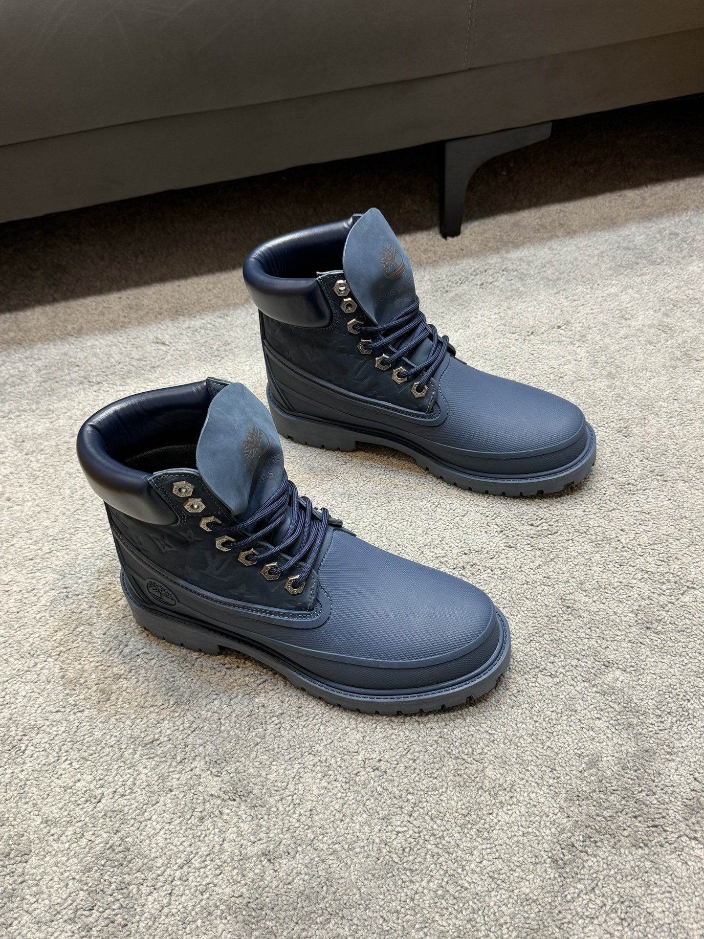 Top LV x Timberland Co-Branded Old Fashioned Yellow Boots and Ankle Boots Short Boots,Los botines LV