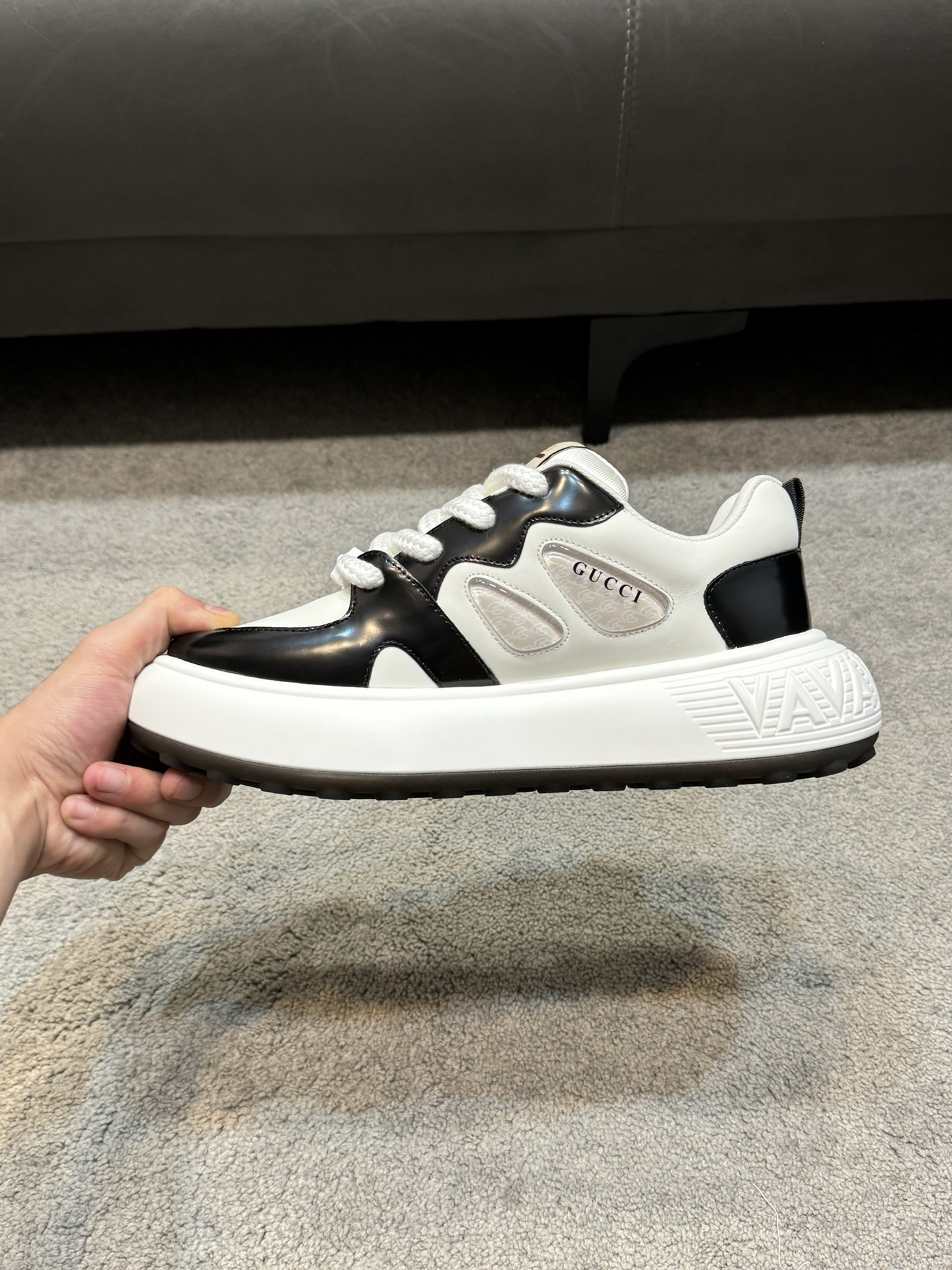 [Gucci] Gucci calidad de gama alta Original único de alta zapatillas de deporte casuales Parte super