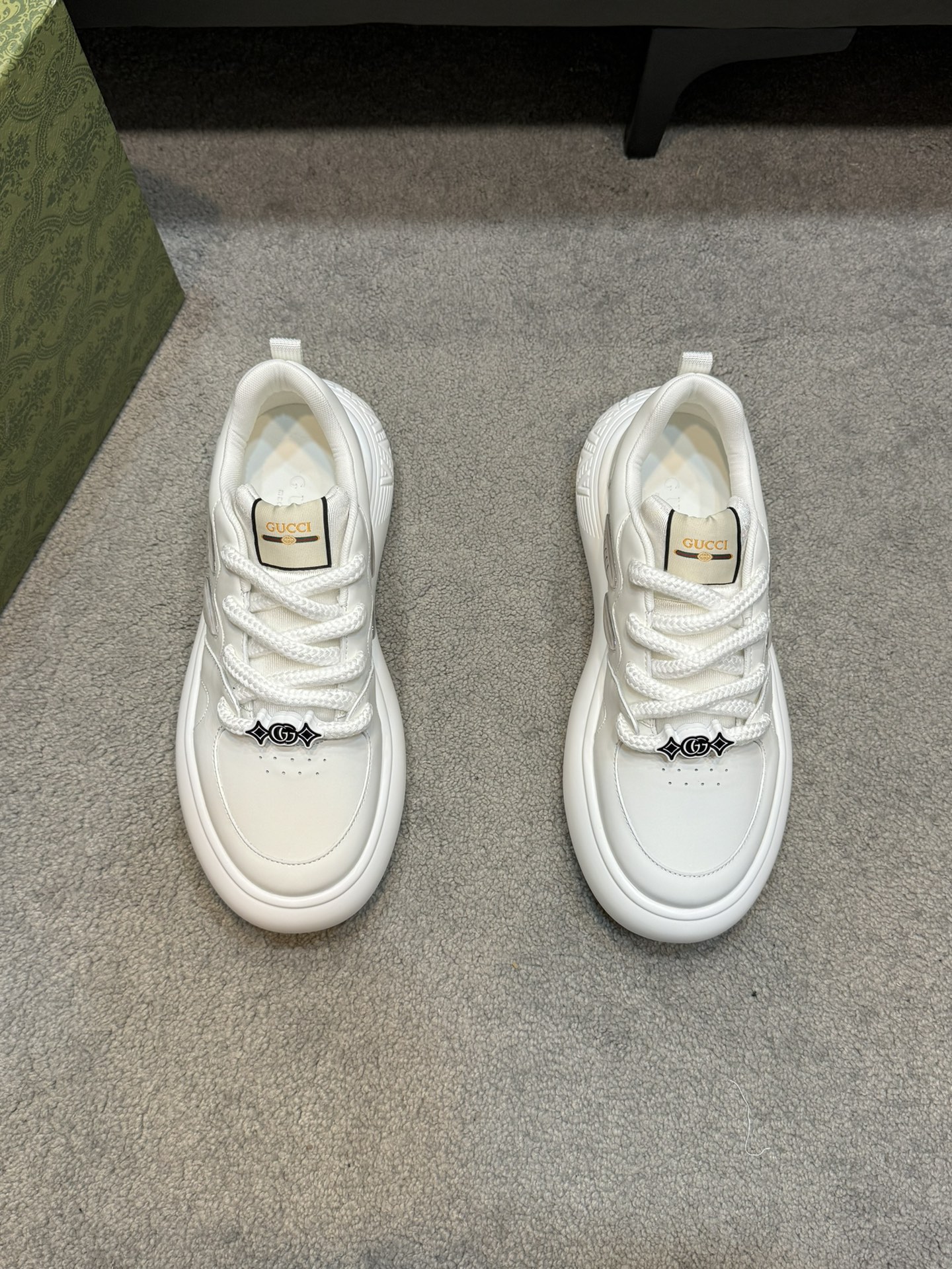 [Gucci] Gucci calidad de gama alta Original único de alta zapatillas de deporte casuales Parte super