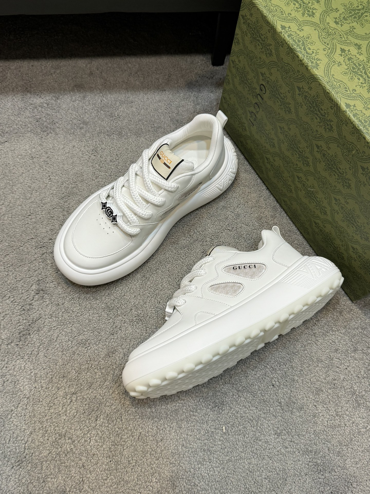 [Gucci] Gucci calidad de gama alta Original único de alta zapatillas de deporte casuales Parte super