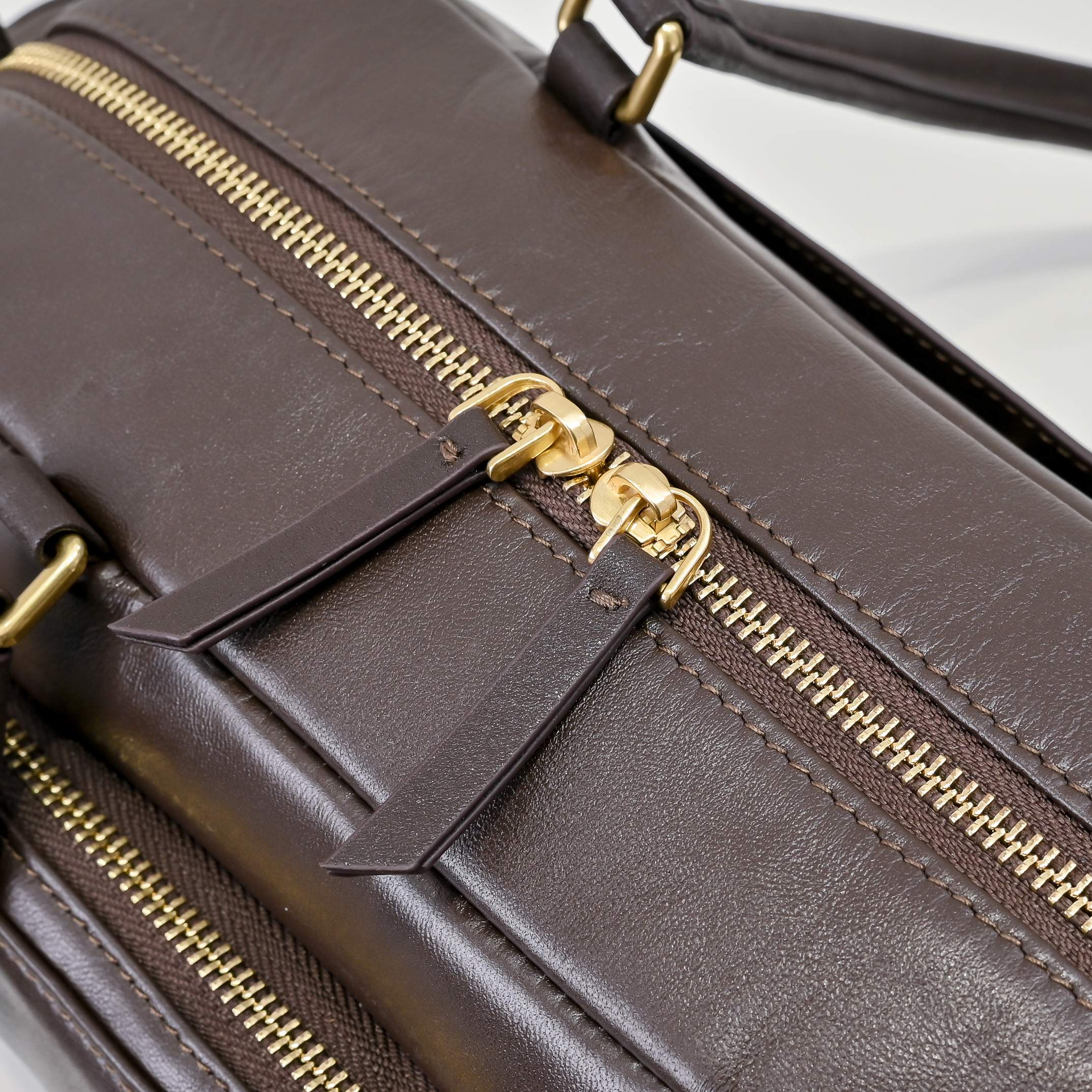 ，MiuMi*25ss 早春款 机车包
火爆全网中 早春款真的太种草了！!延续上一季不羁的“叛逆少女”也