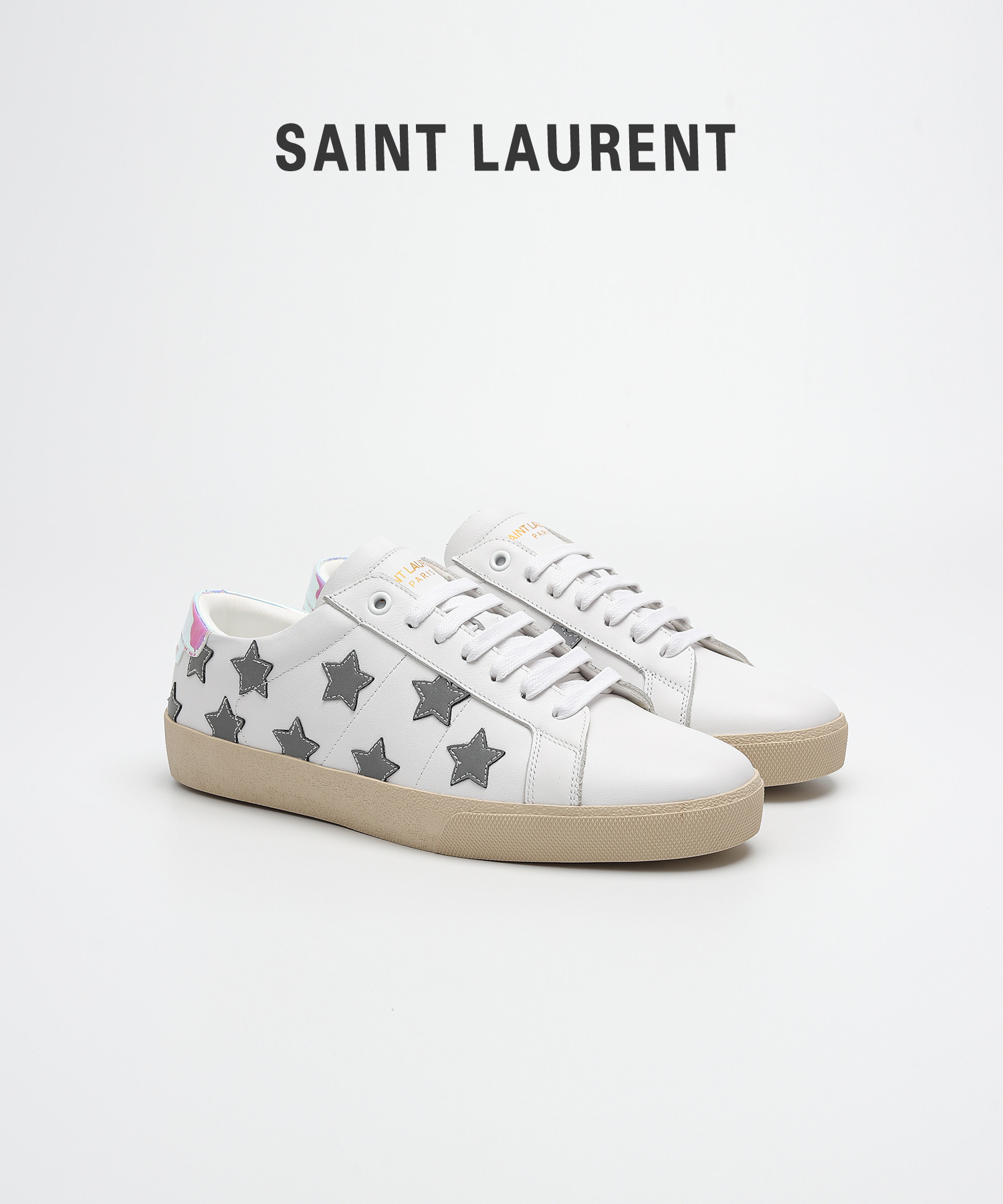 NO:640007,. New couple model, Saint Laurent, the best-selling model, the latest model for the four seasons, YSL side electric embroidery LOGO is casual, versatile and fashionable, classic and eye-catching design style, the effect on the feet is particularly beautiful, the vivid outline of the shining stars, the light texture follows the bright sunshine. Take the fashionable and high-end route to see the different world outside, the shoe shape and workmanship are impeccable!  The material is imported calfskin lining from Italy, foot pads water-dyed sheepskin, size female 35-39 (female 40 41 customized) size male 38-45!  ,,saint laurent,saint laurent,saint laurent,cowhide,sheepskin19860909. 新品情侣款Saint Laurent 圣罗兰热销款,四季同步最新款、YSL侧面电绣LOGO休闲百搭又时髦,经典耐看的设计风格 上脚效果特别美,闪亮的星星生动轮廓轻盈质感跟随明媚阳光.走时髦高端路线一起去看看外面不一样的世 ,鞋型和做工无可挑剔！ 材料采用意大利进口小牛皮内里 垫脚水染羊皮 Size女35-39（女40 41定做）Size男38-45！,,saint laurent,saint laurent,saint laurent,cowhide,sheepskin,Men's shoes