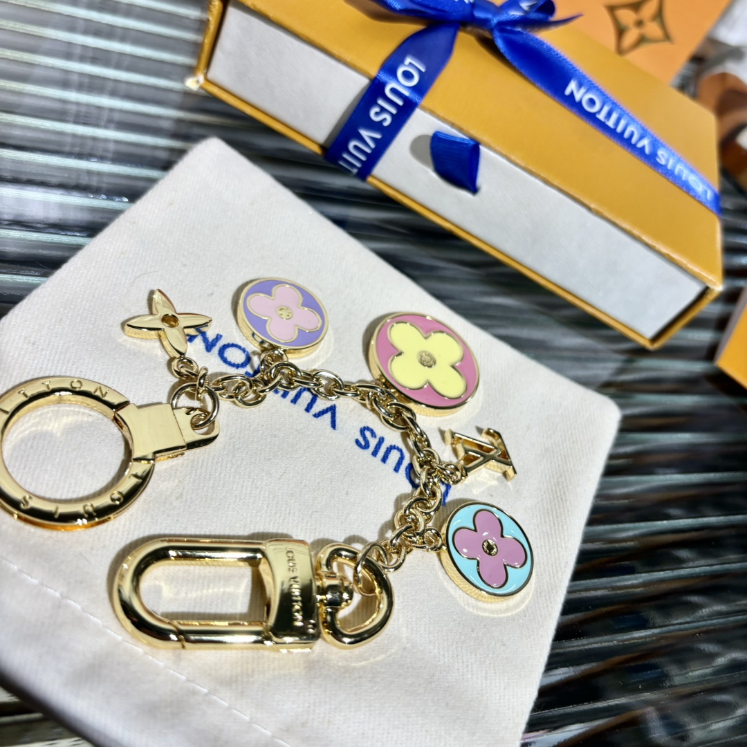 Handcrafted leather keychain material